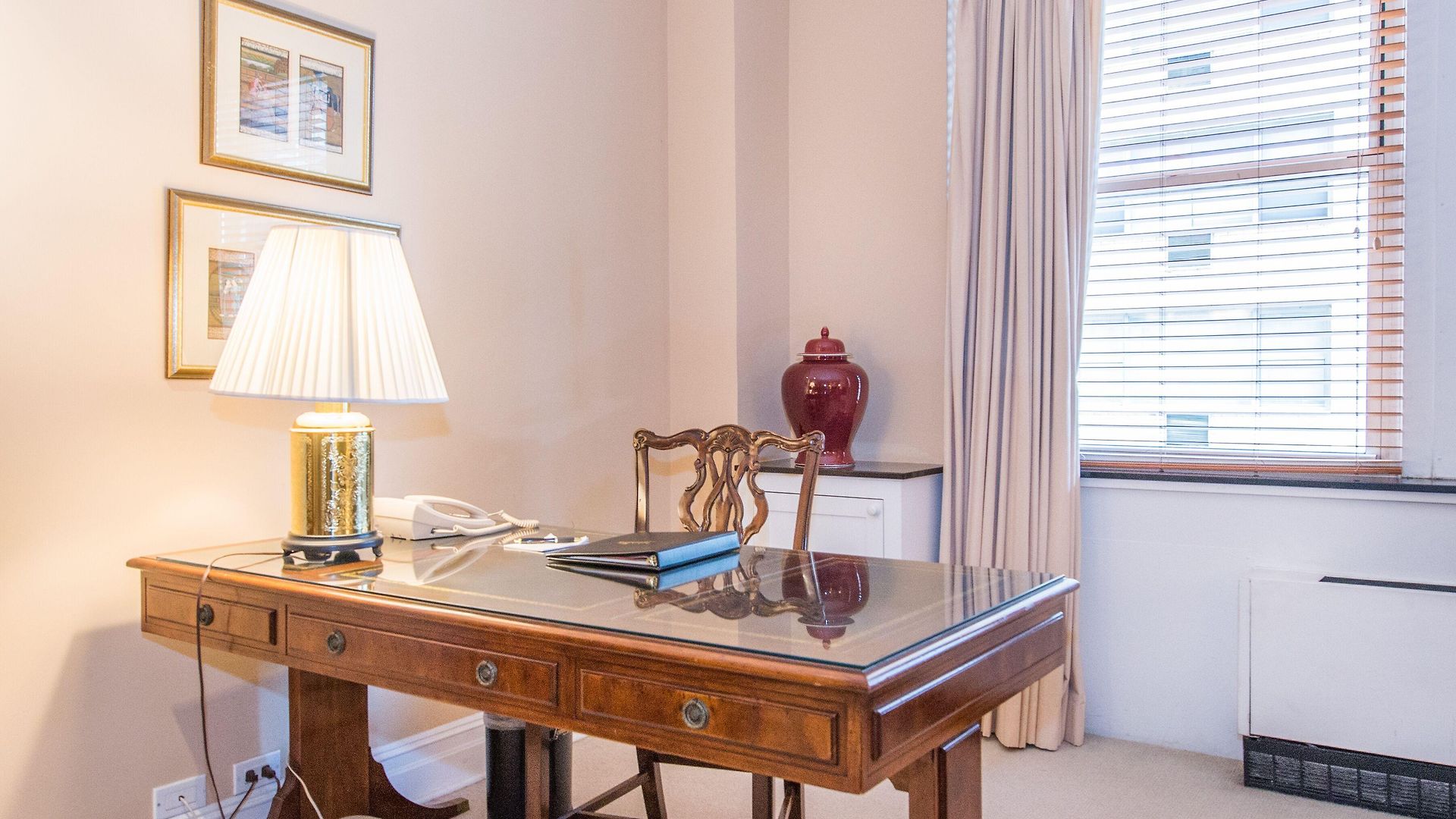 Aparthotel Lombardy