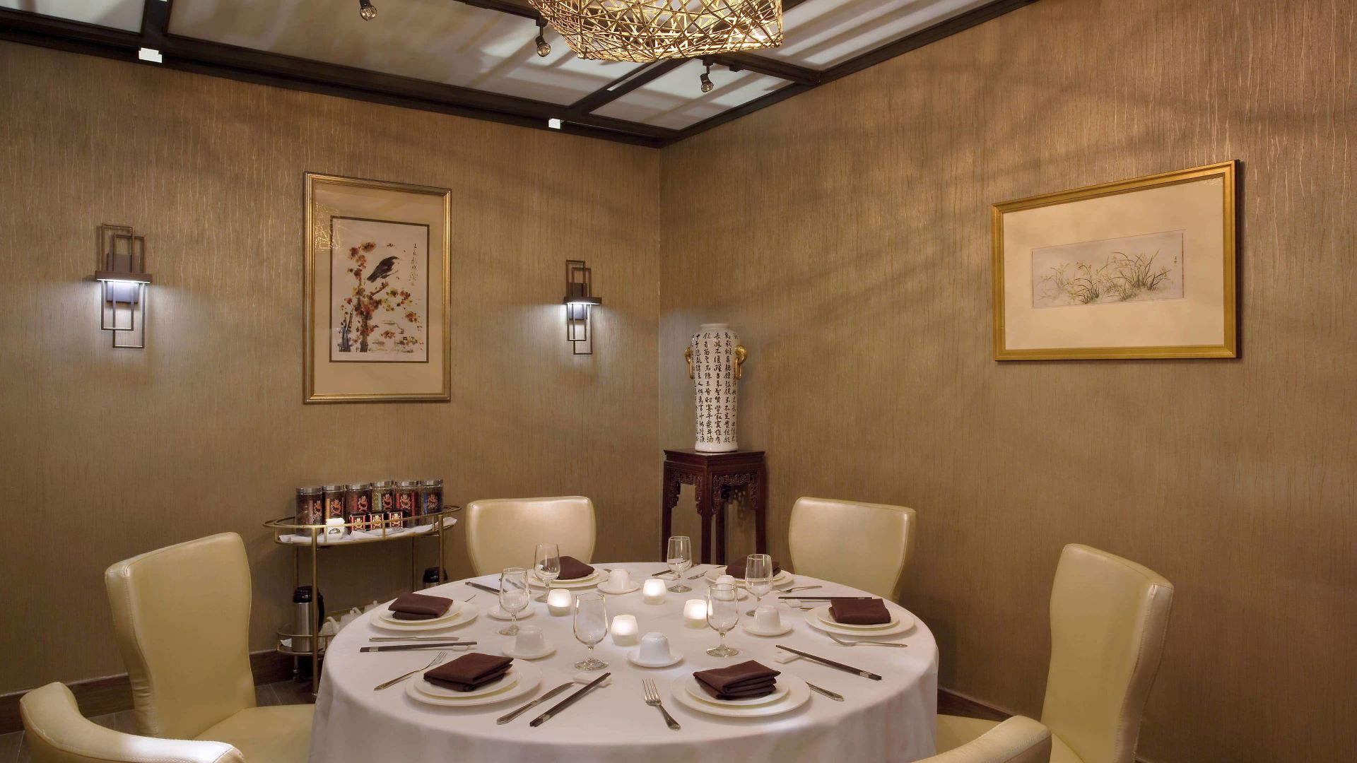 Sheraton Laguardia East Hotel 3*