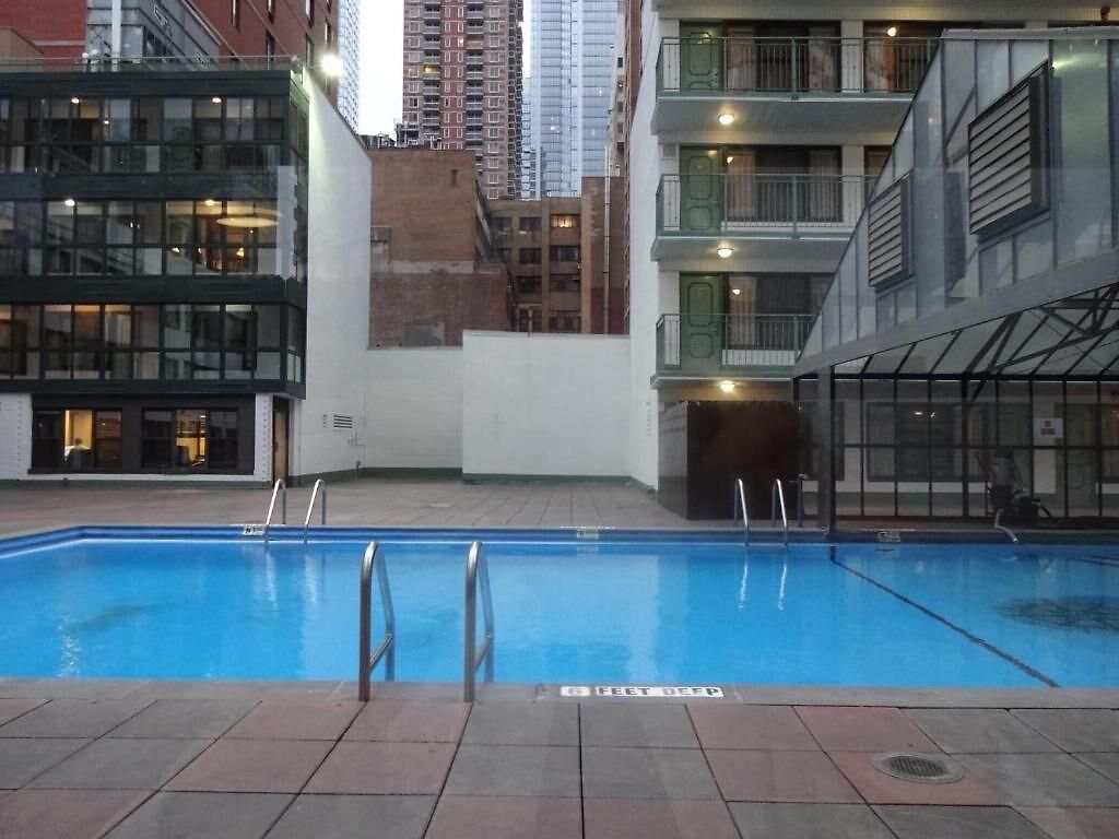 Travel - Midtown Manhattan New York