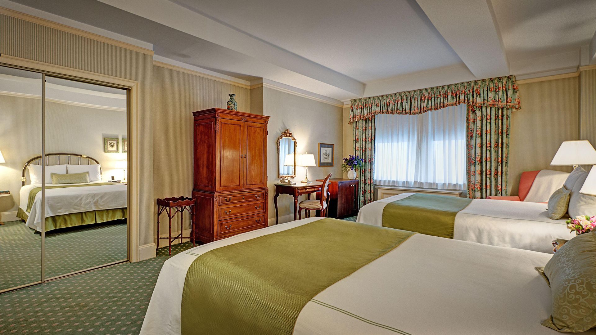 Elysee By Library Collection Hotel 4*