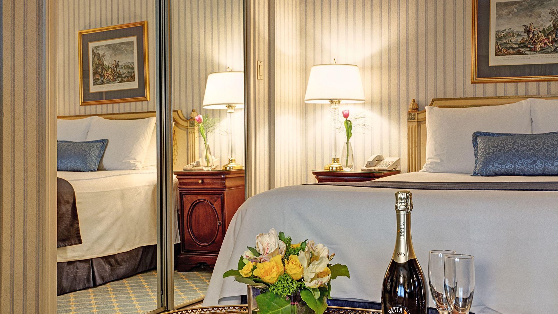 Hotel Elysee By Library Collection