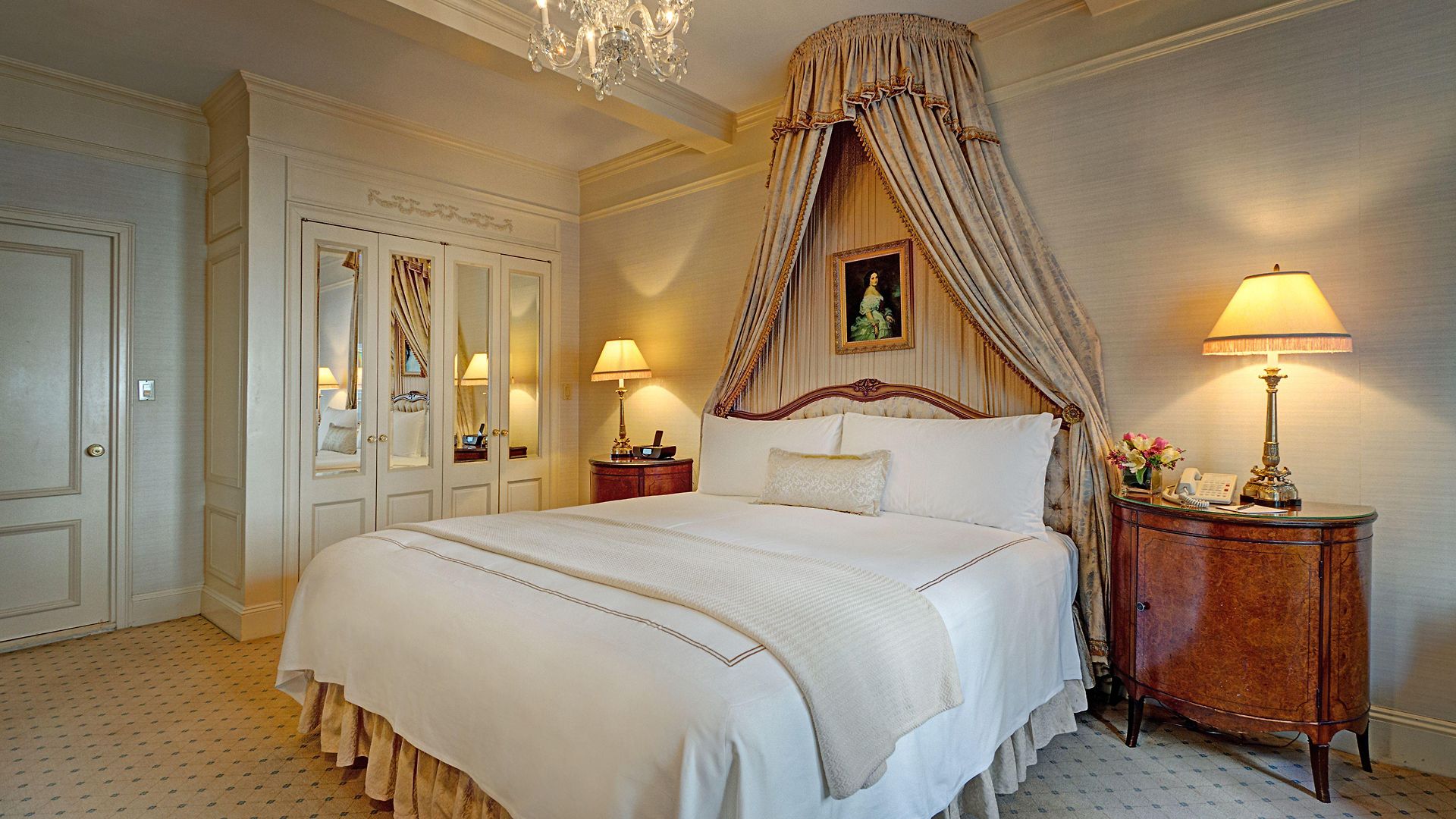 Elysee By Library Collection Hotel 4*