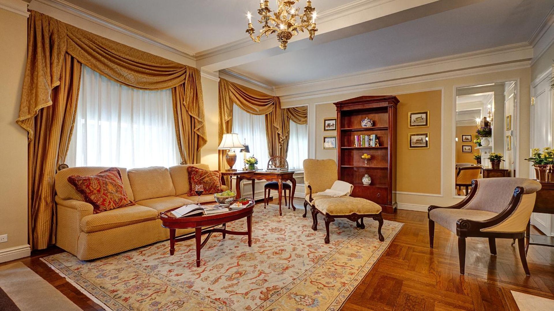 Hotel Elysee By Library Collection