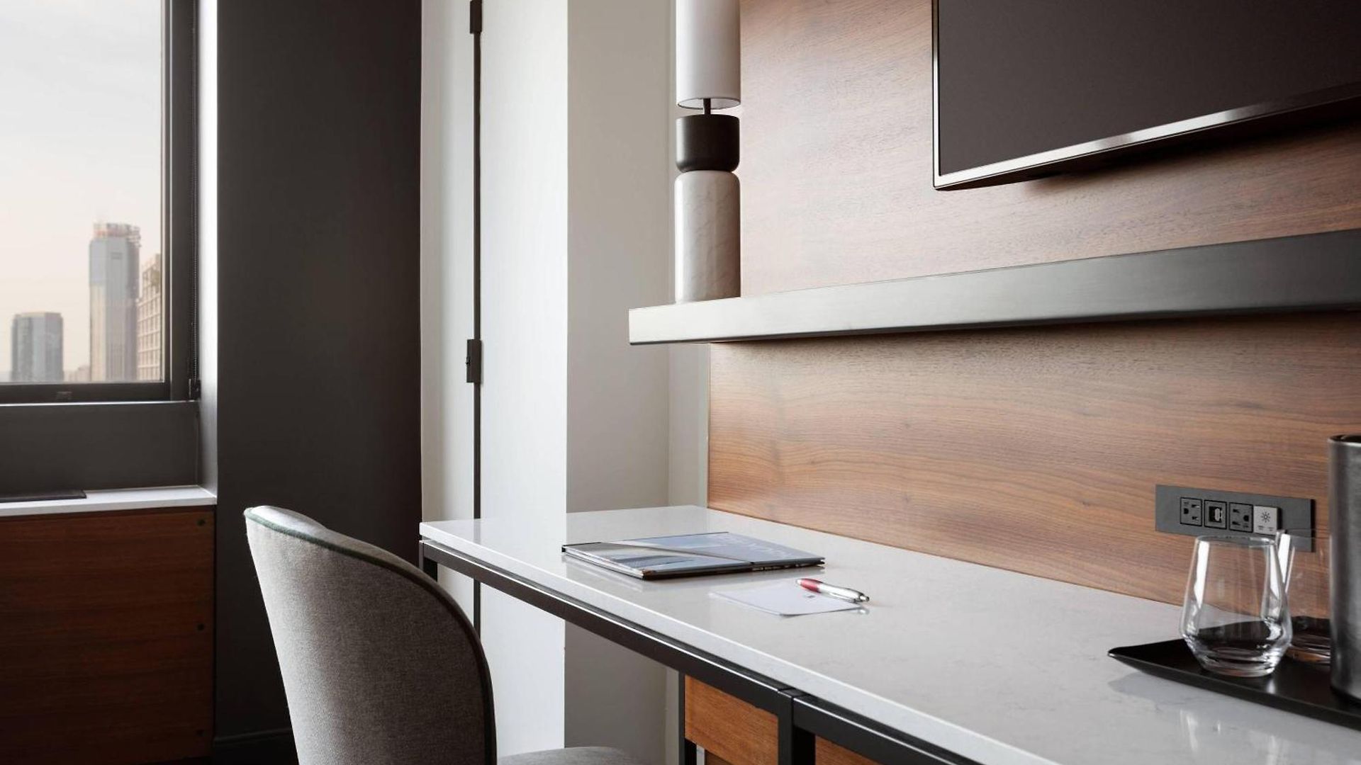 Marriott Downtown 4*