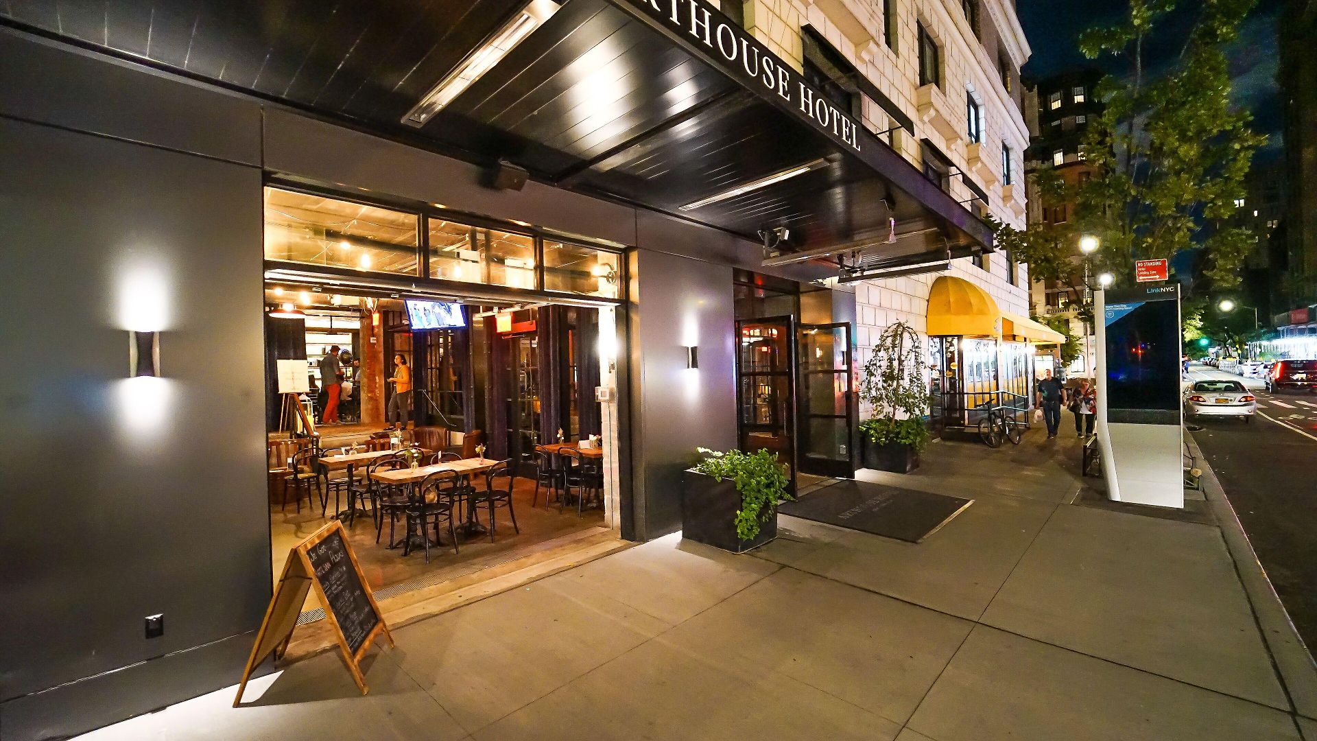 Hotel Arthouse 4*