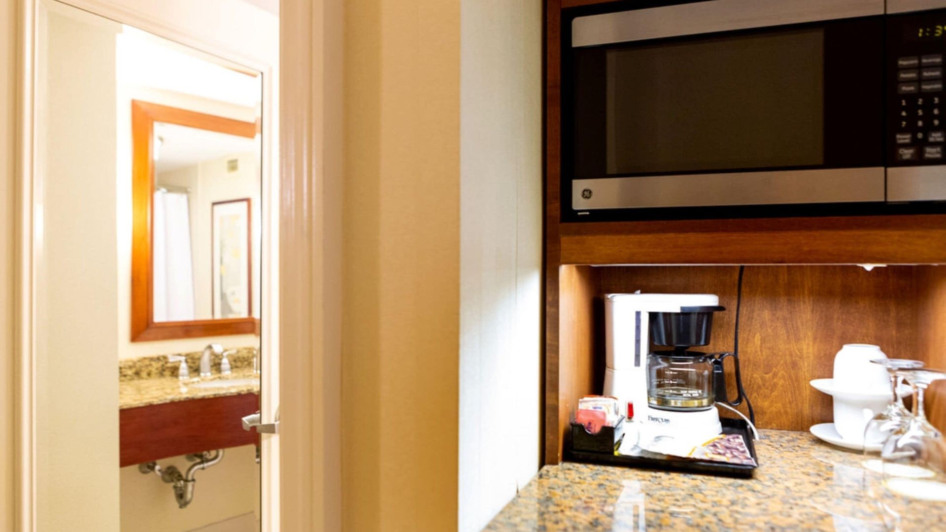 San Carlos Hotel 4*