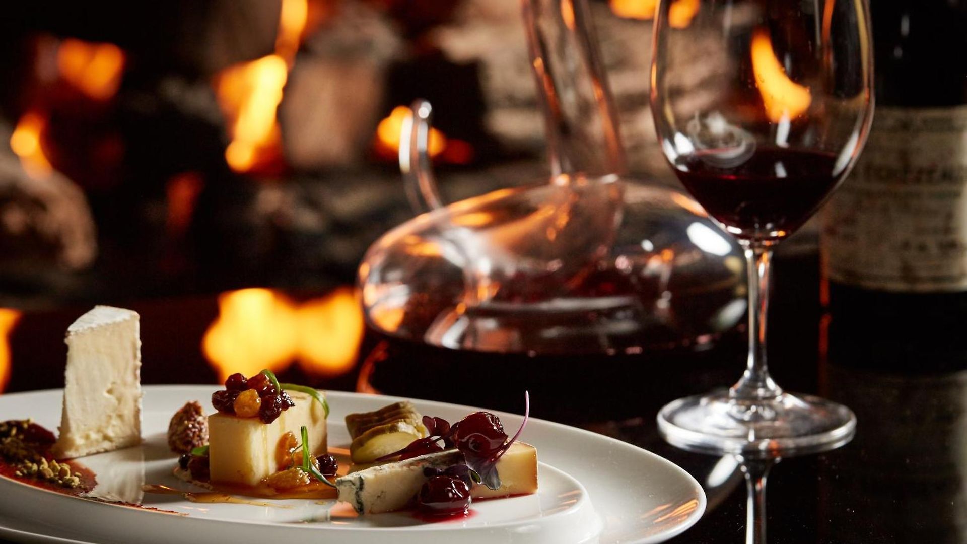 Four Seasons Hotel 5*