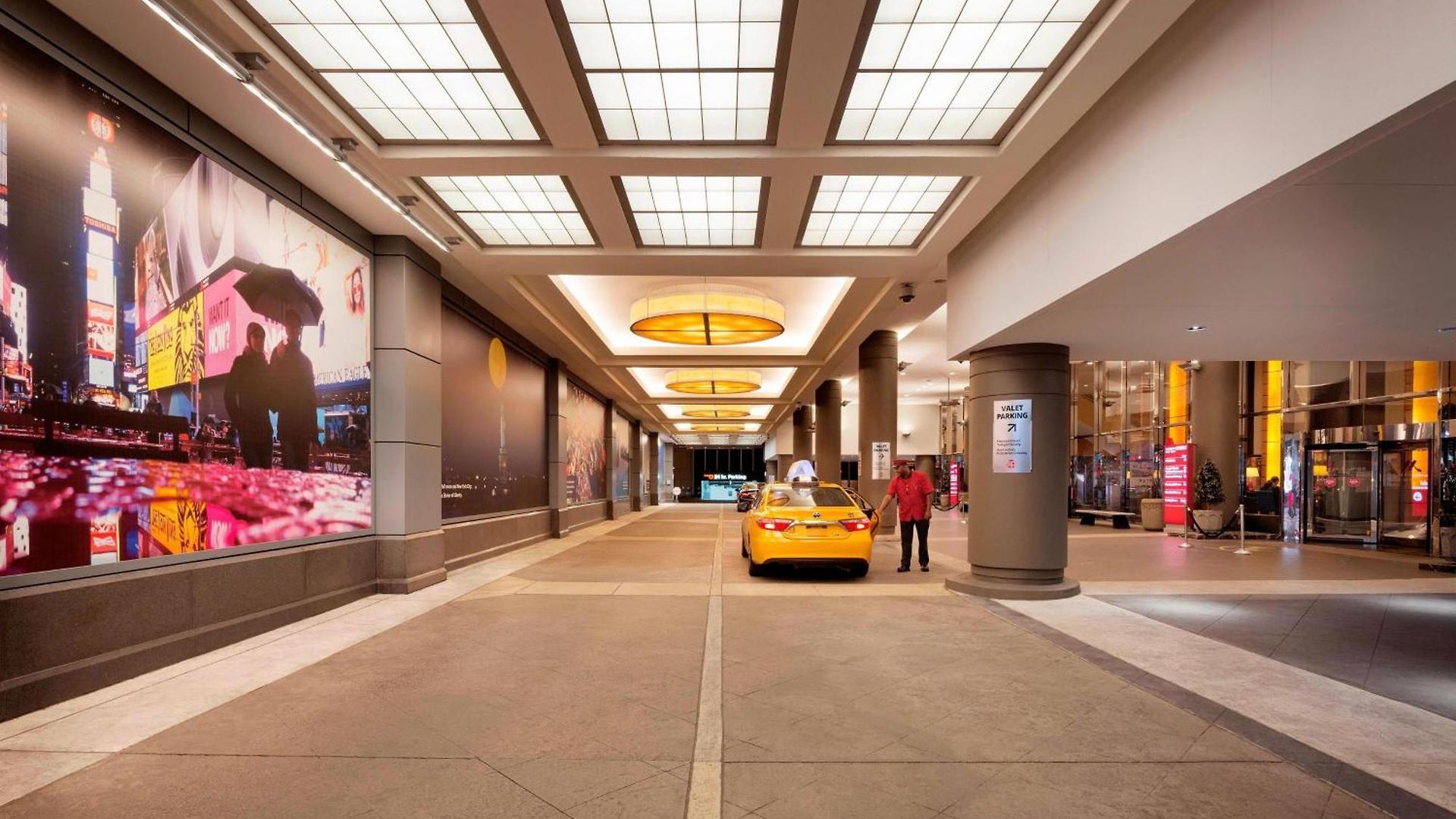 Marriott Marquis 5*