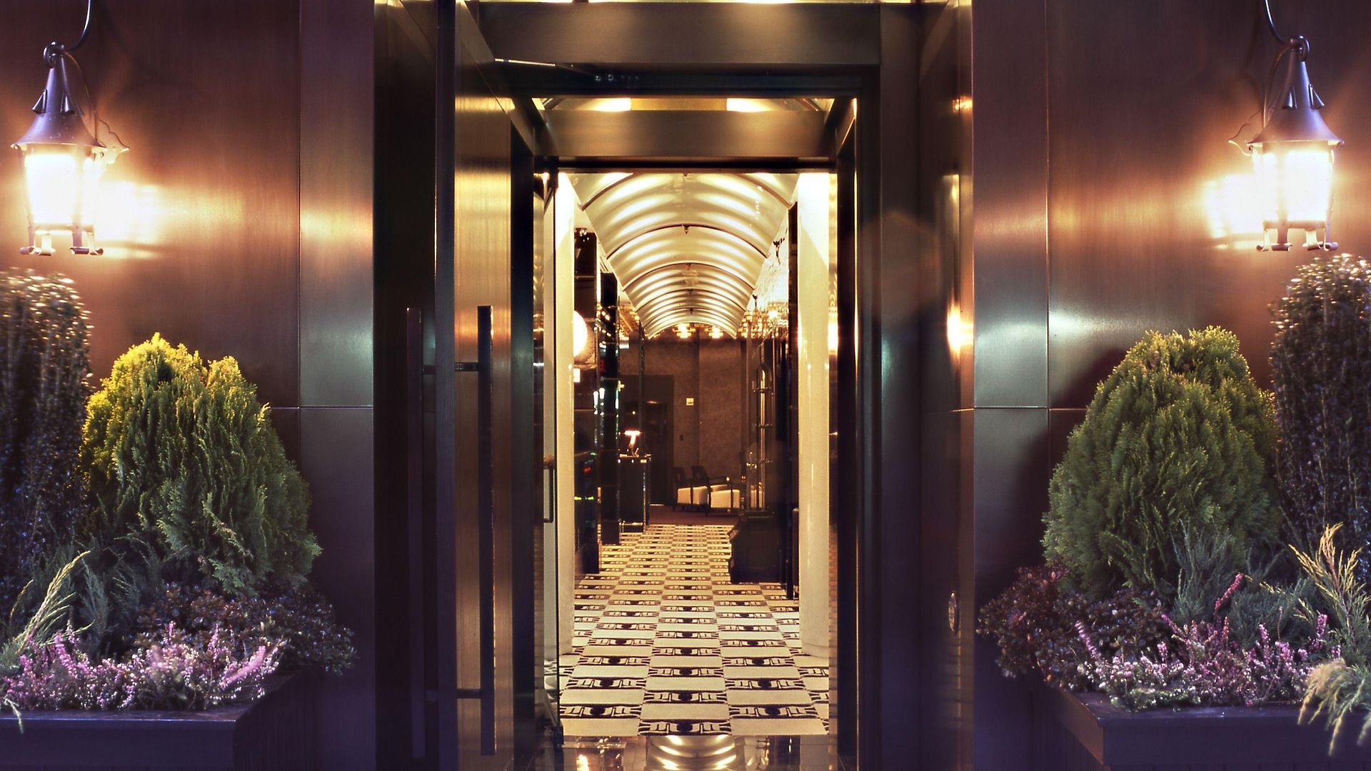 Night By Sb At Times Square Hotel New York
