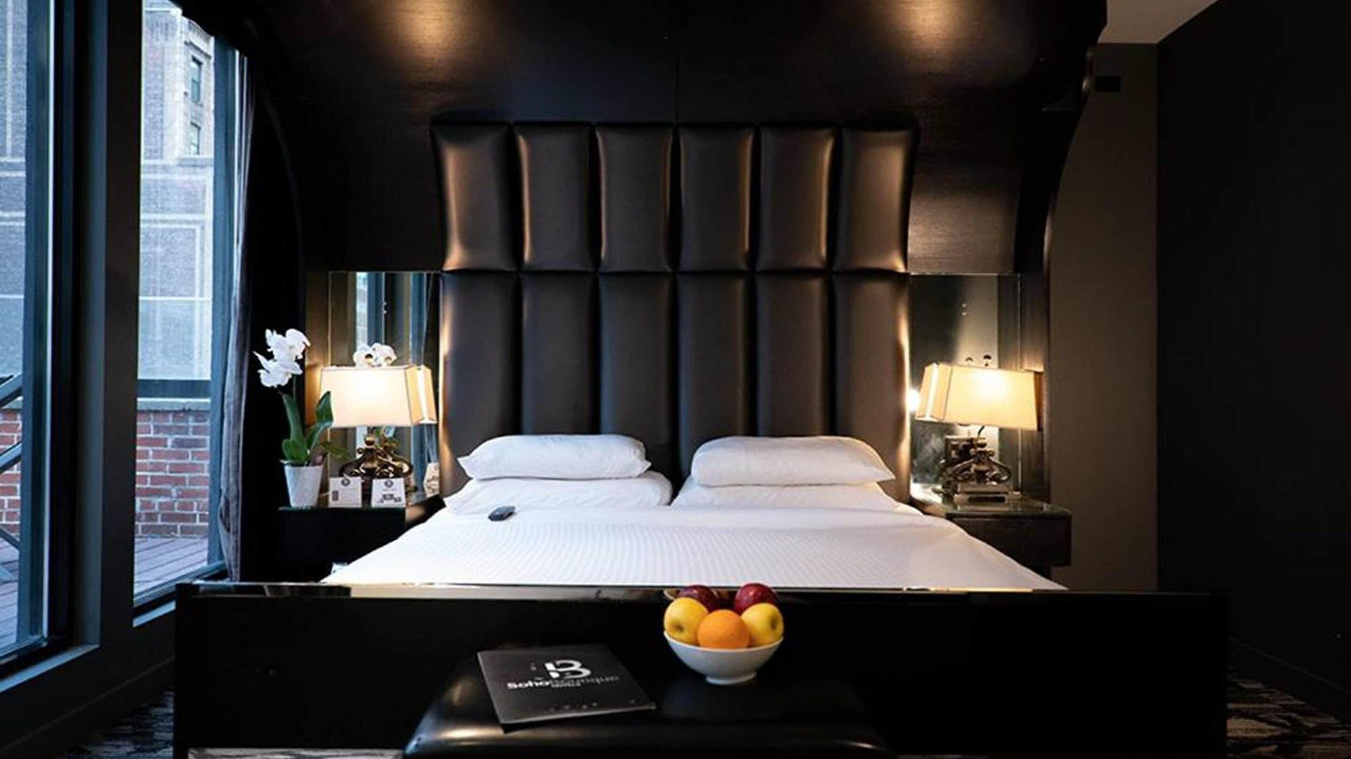 Night By Sb At Times Square Hotel
