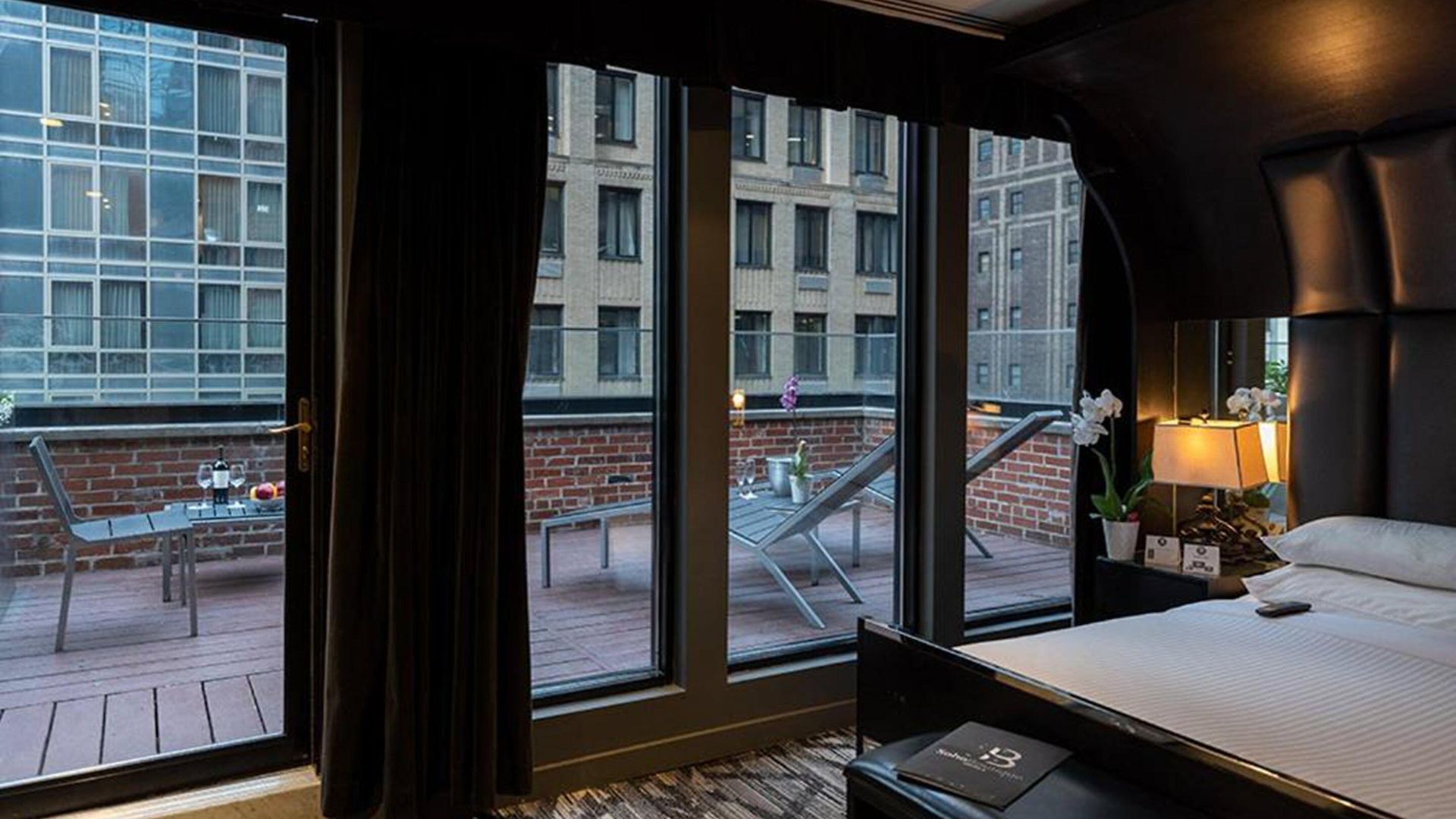 Night By Sb At Times Square Hotel