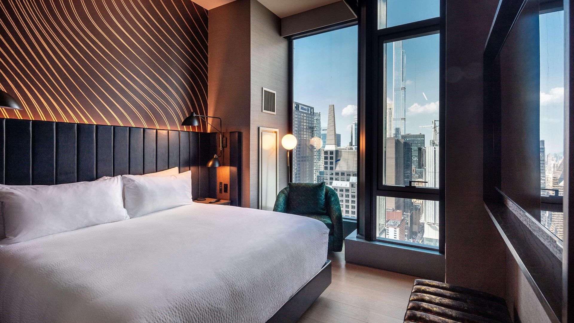 Tempo By Hilton Times Square Hotel