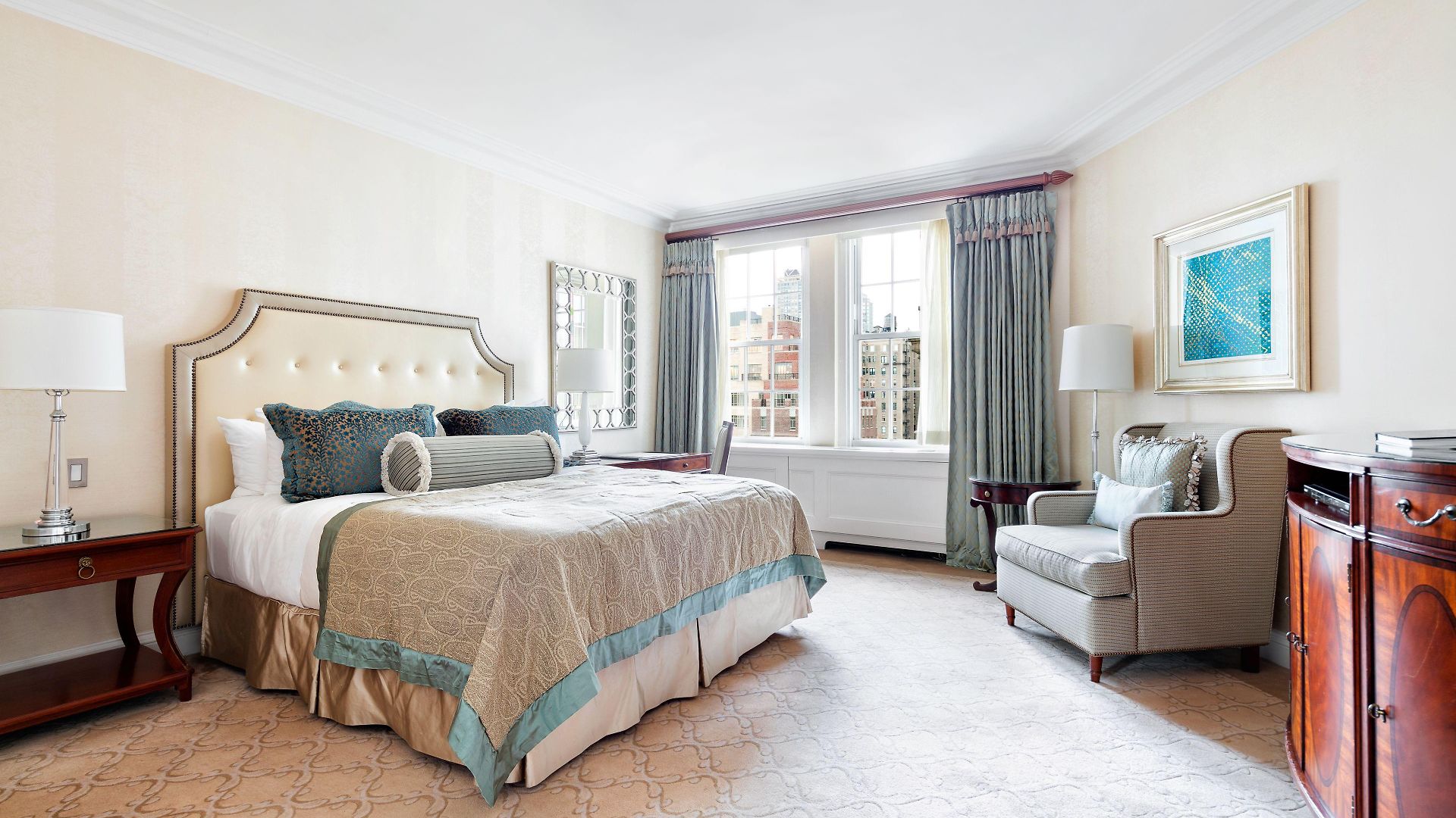 The Pierre, A Taj Hotel, Hotel 5*