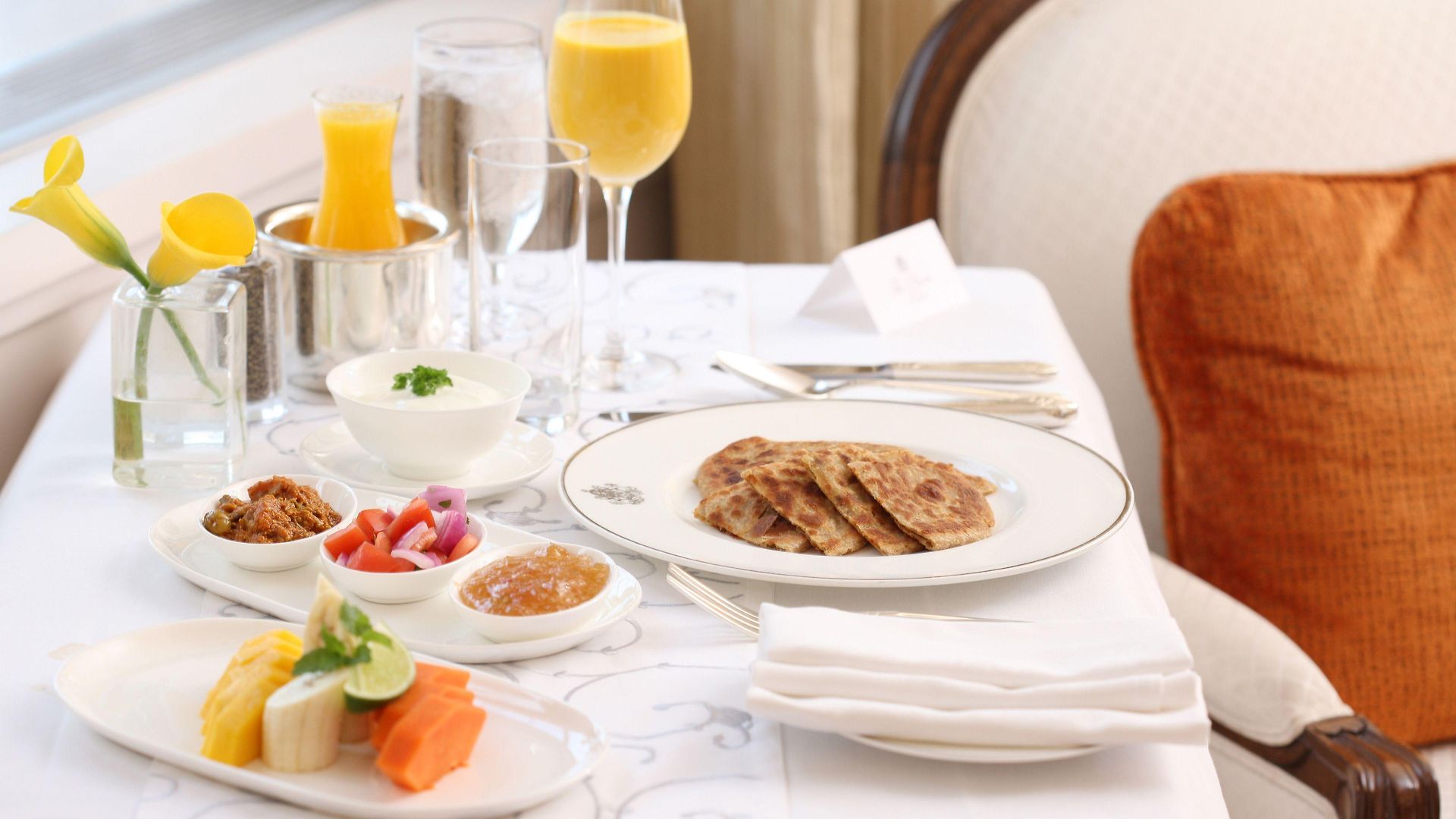 Hotel The Pierre, A Taj Hotel,