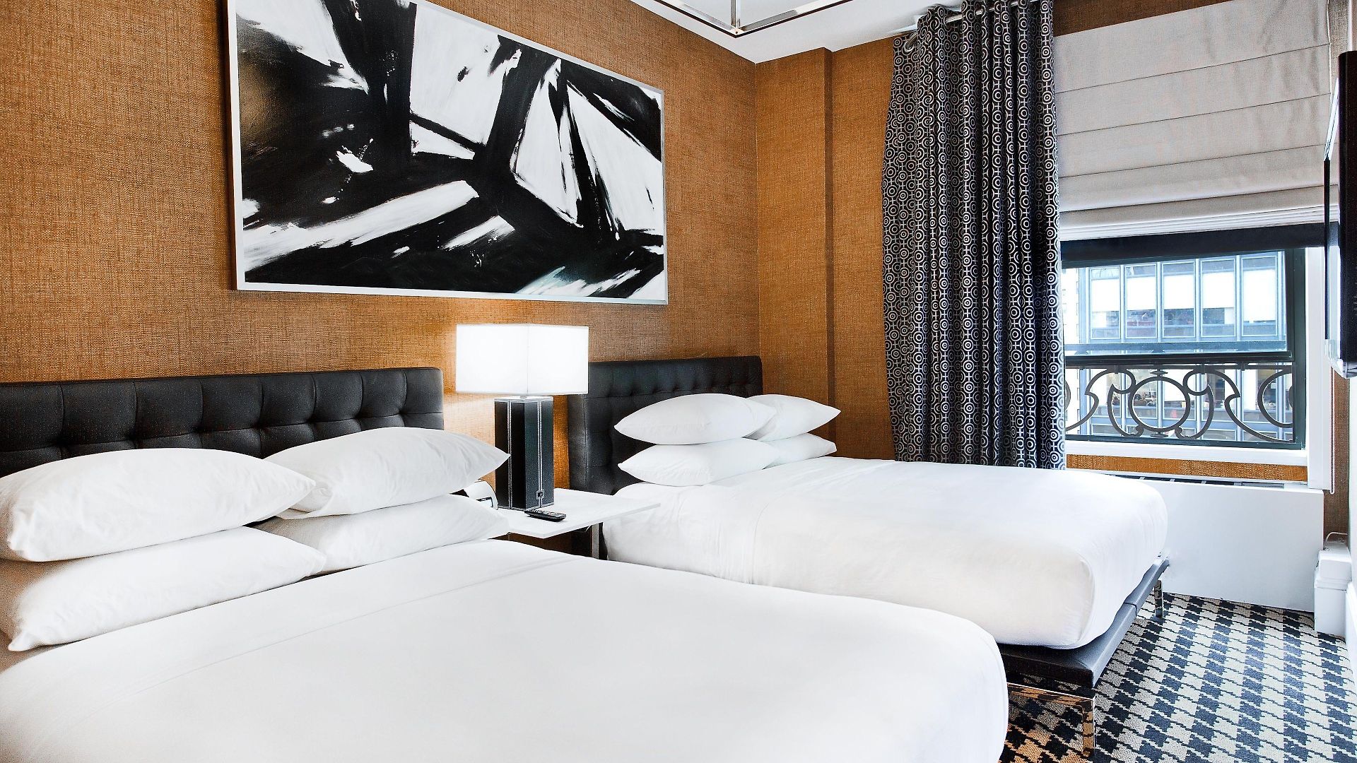Hotel Ameritania At Times Square 4*