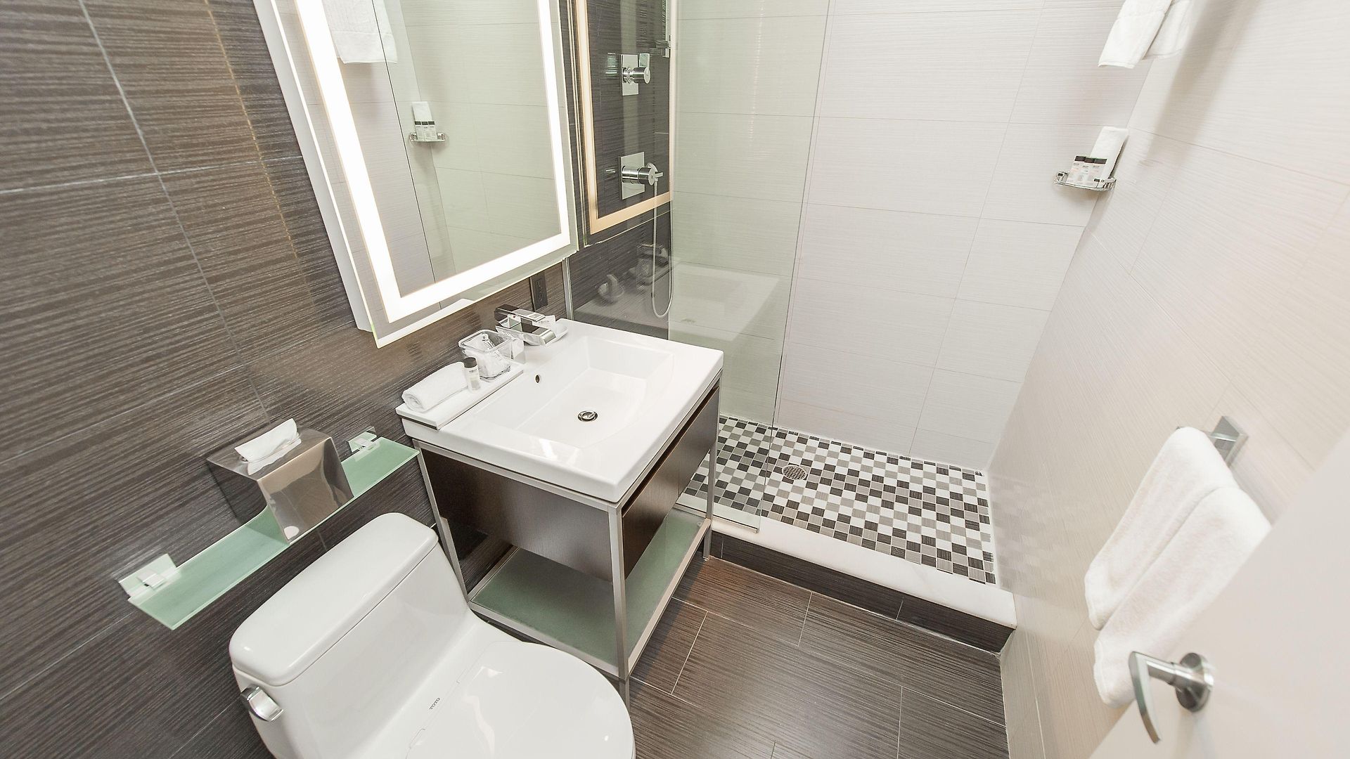 Ameritania At Times Square 4*