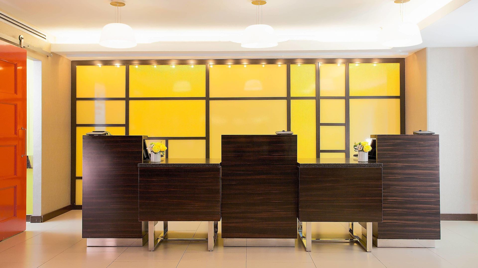 By Marriott Manhattan/ Midtown Eastside Hotel New York