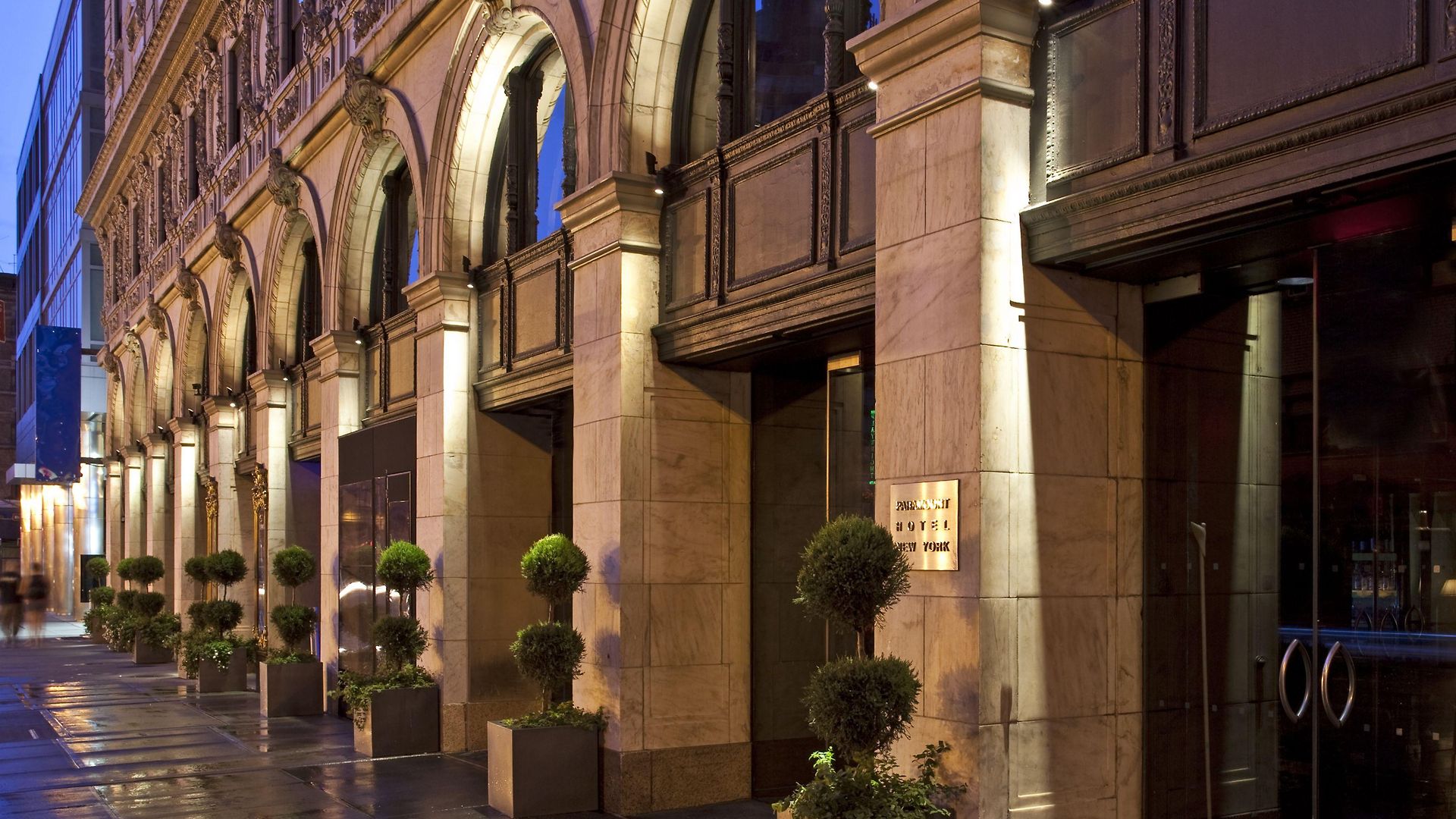 Hotel Paramount Times Square - A Generator 4*