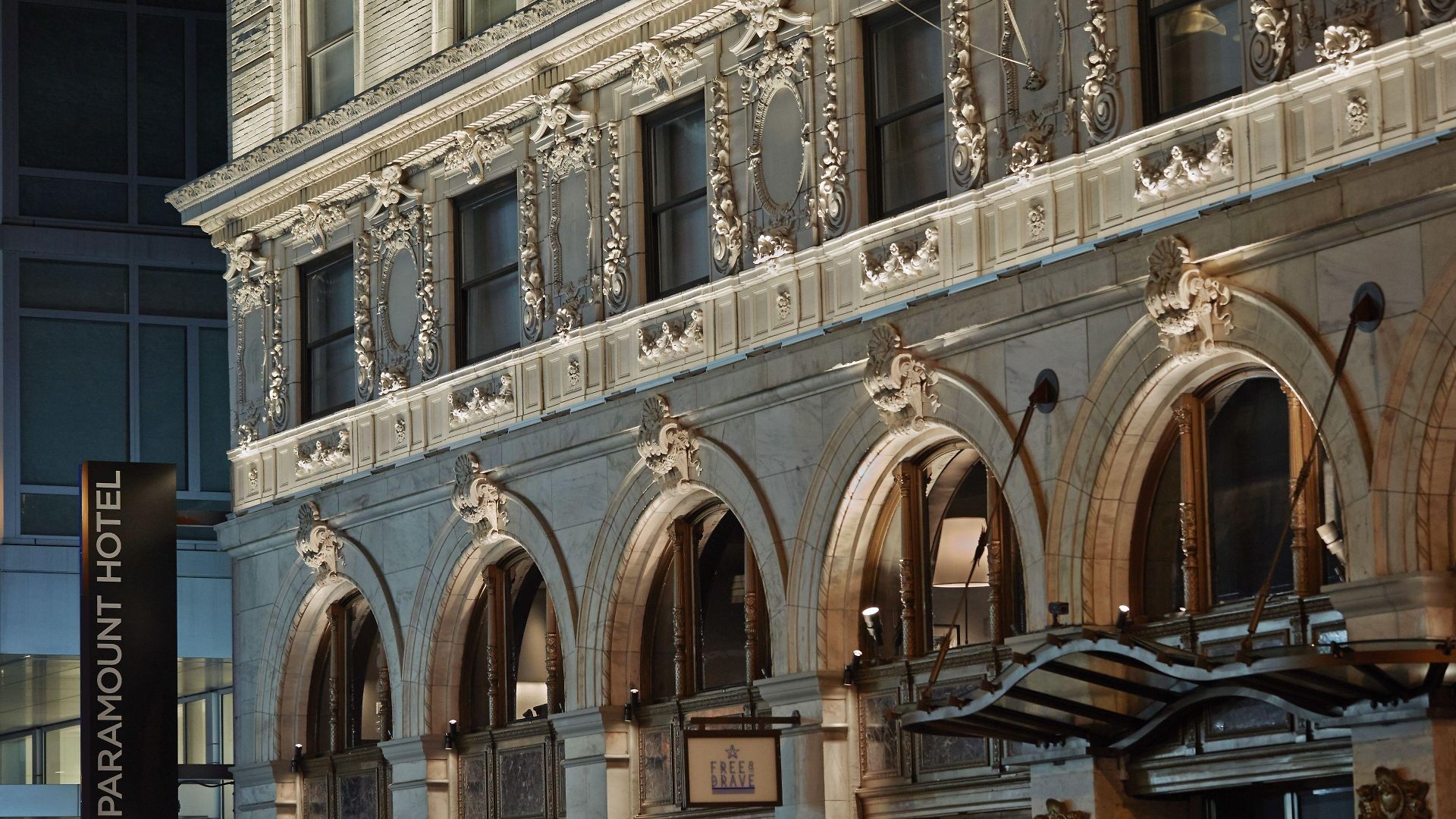 Paramount Times Square - A Generator 4*