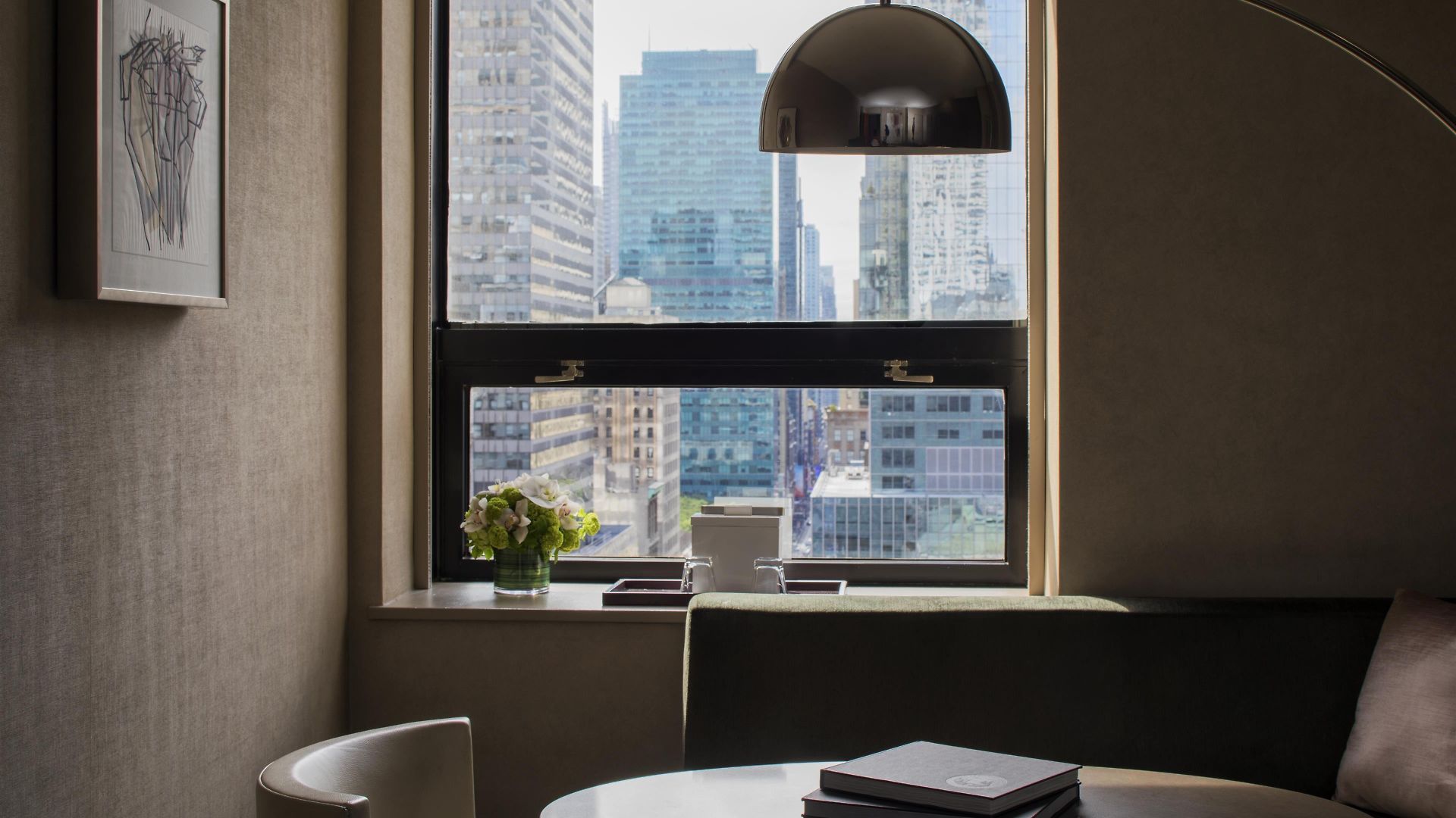 Hyatt Grand Hotel 4*