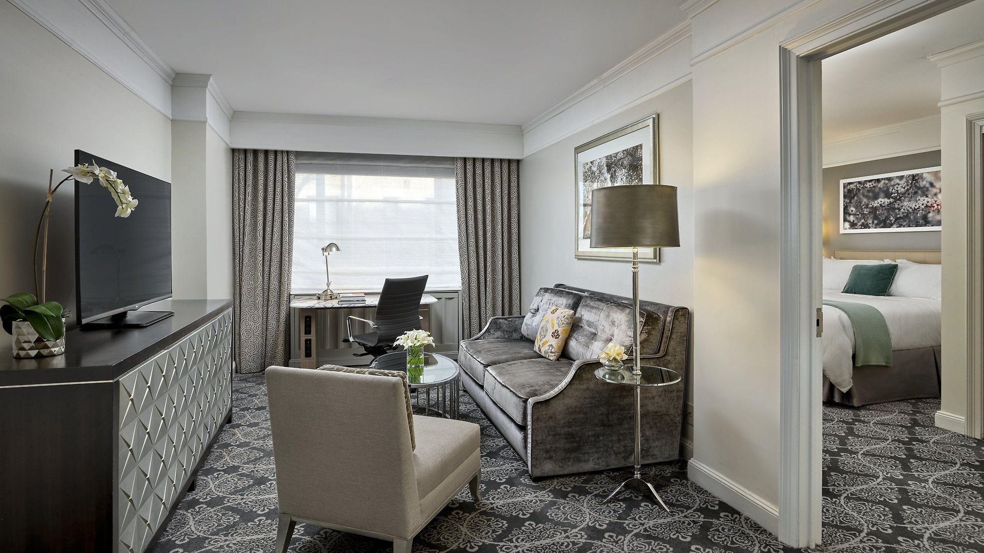 Hotel Loews Regency 5*