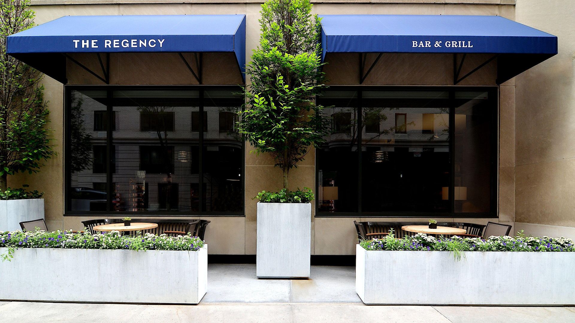 Hotel Loews Regency