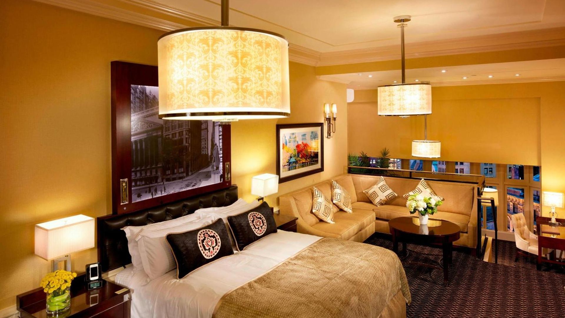 The Algonquin Times Square, Autograph Collection 4*