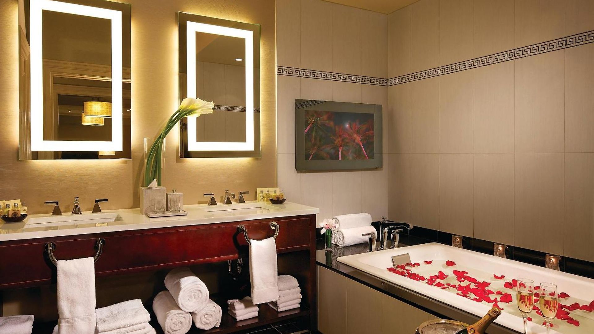 The Algonquin Times Square, Autograph Collection Hotel