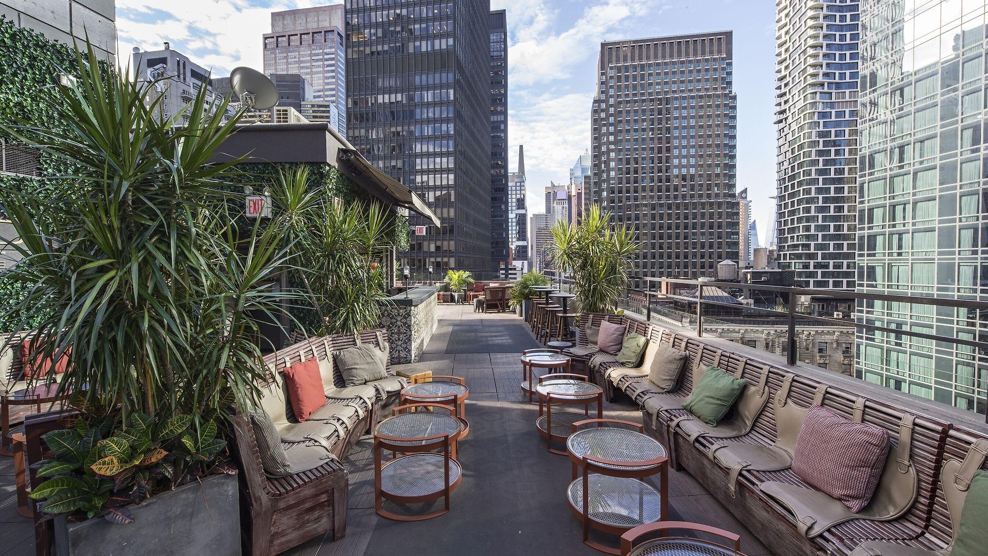 Dream Midtown, By Hyatt New York
