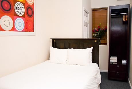 Royal Park Hostel