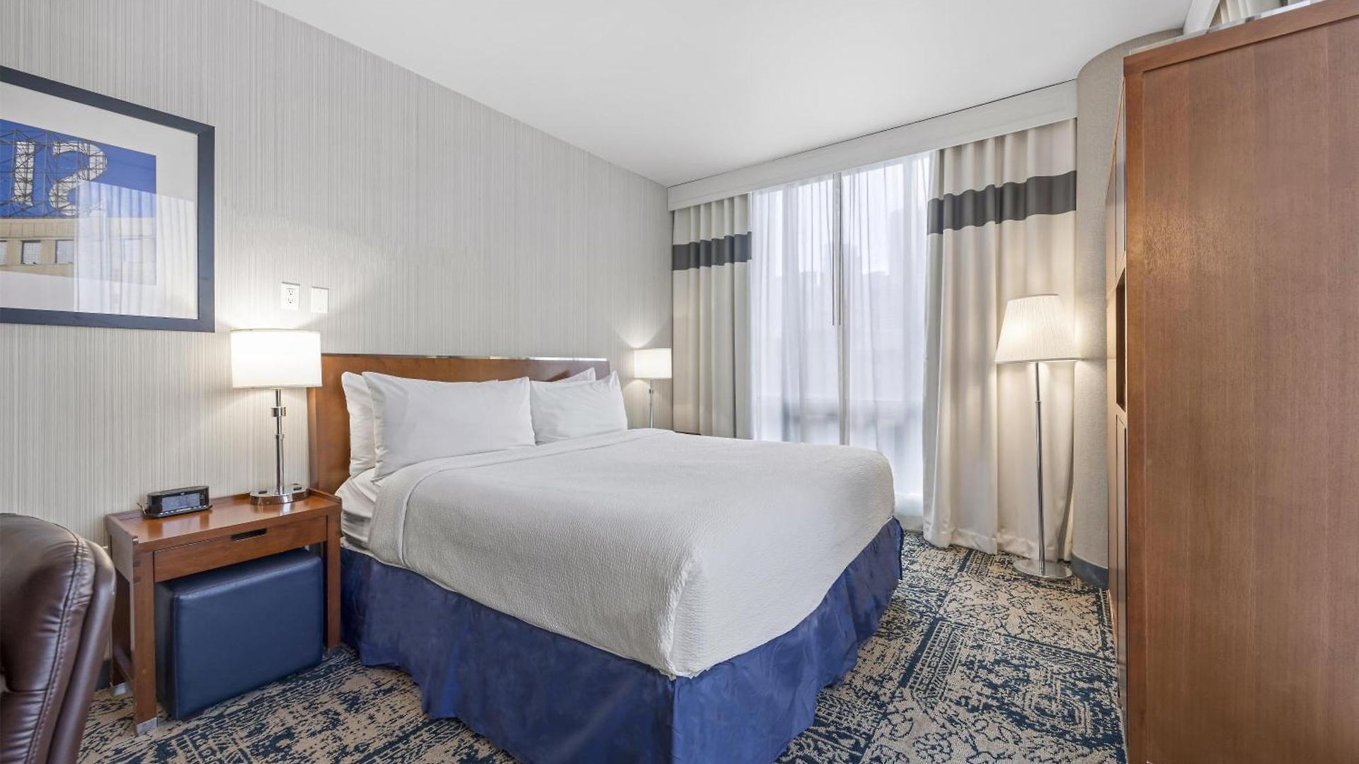 Vista Lic Hotel, Premier Collection By Western Hotel New York