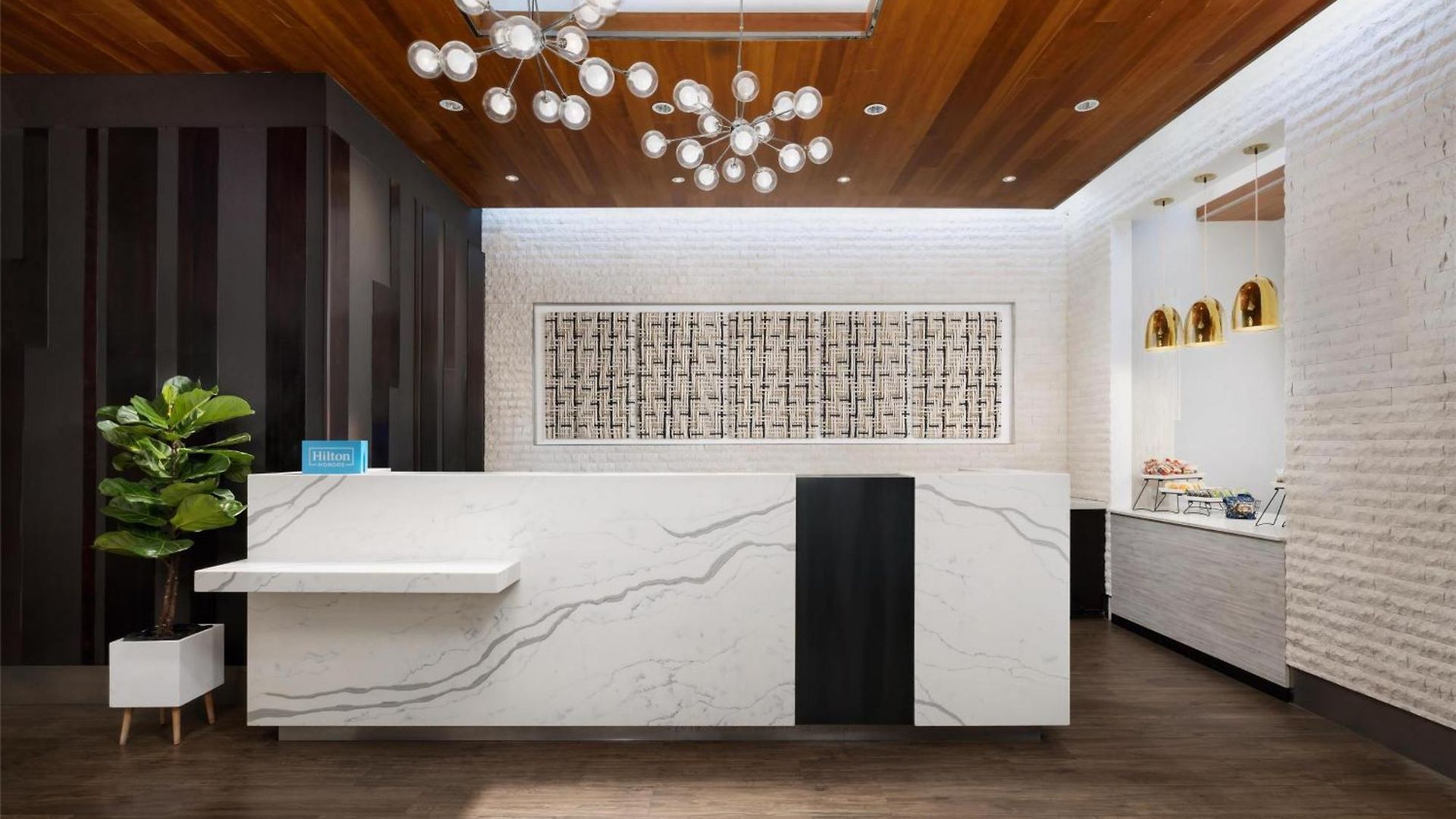Hilton Garden - Times Square 3*