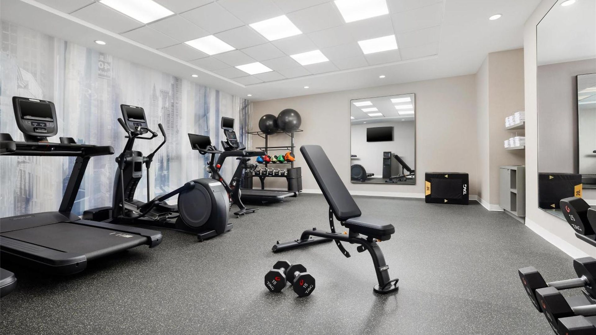 Hilton Garden - Times Square Hotel 3*