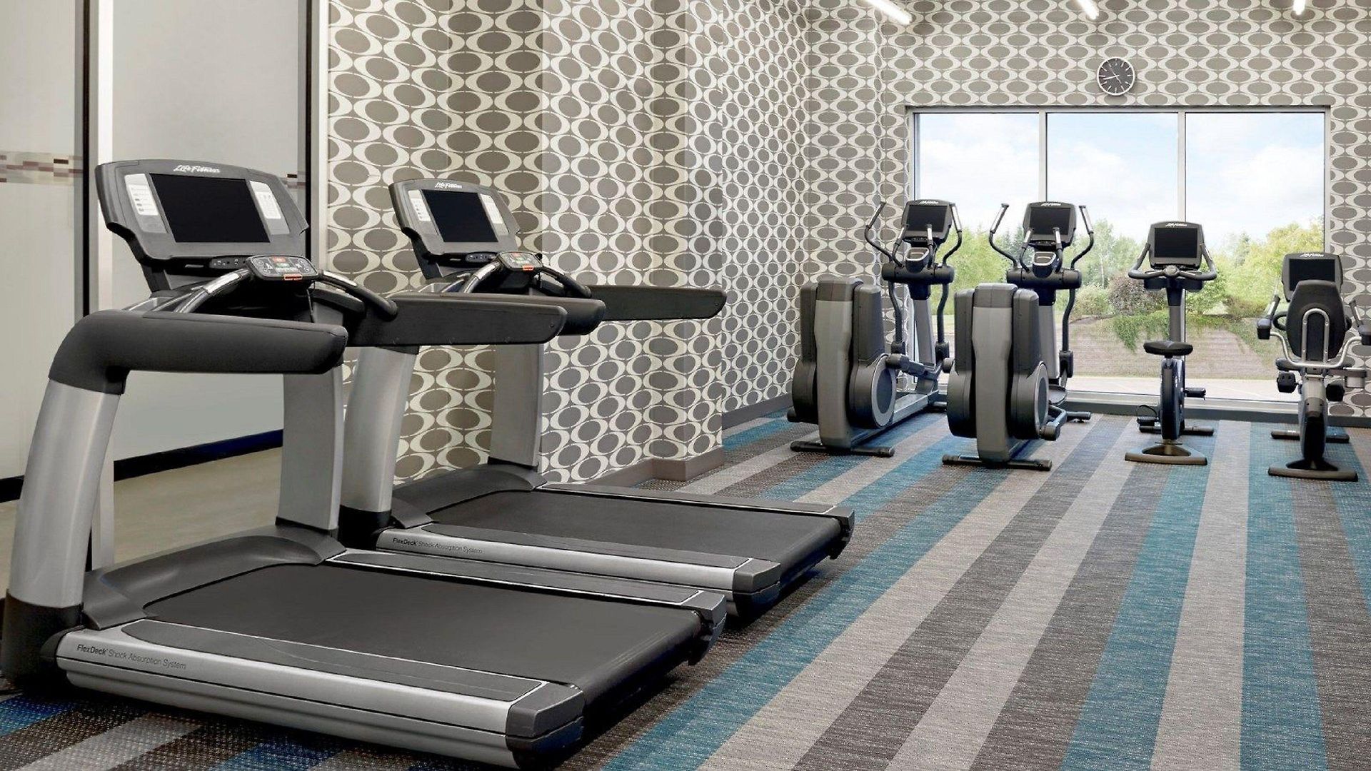 Aloft By Marriott Laguardia Airport Hotel