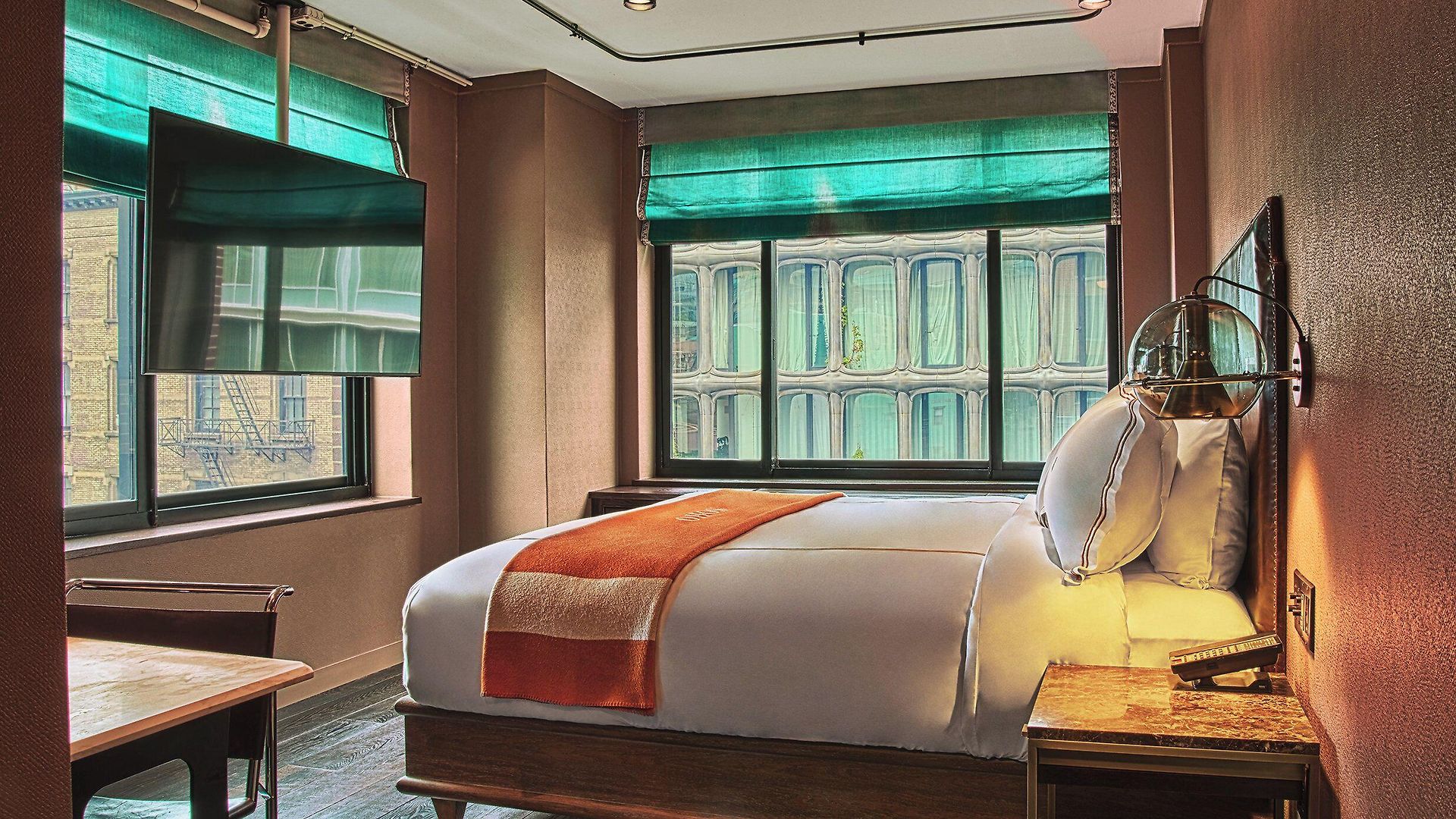 Hotel Soho Grand 4*