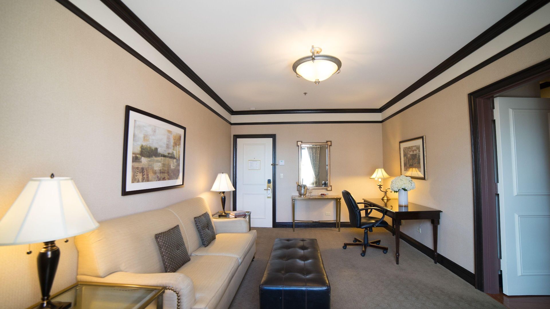 Lucerne Hotel