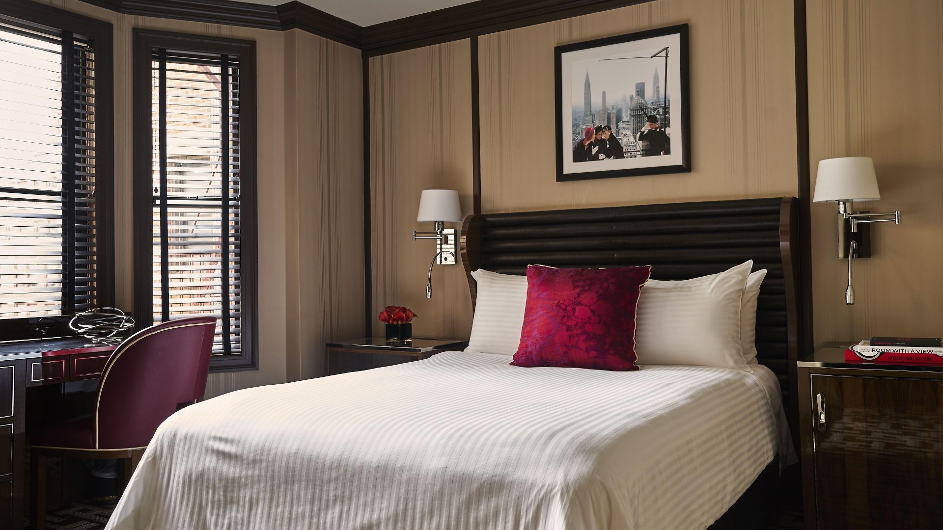 The Iroquois Times Square, A Small Luxury Hotel 5*