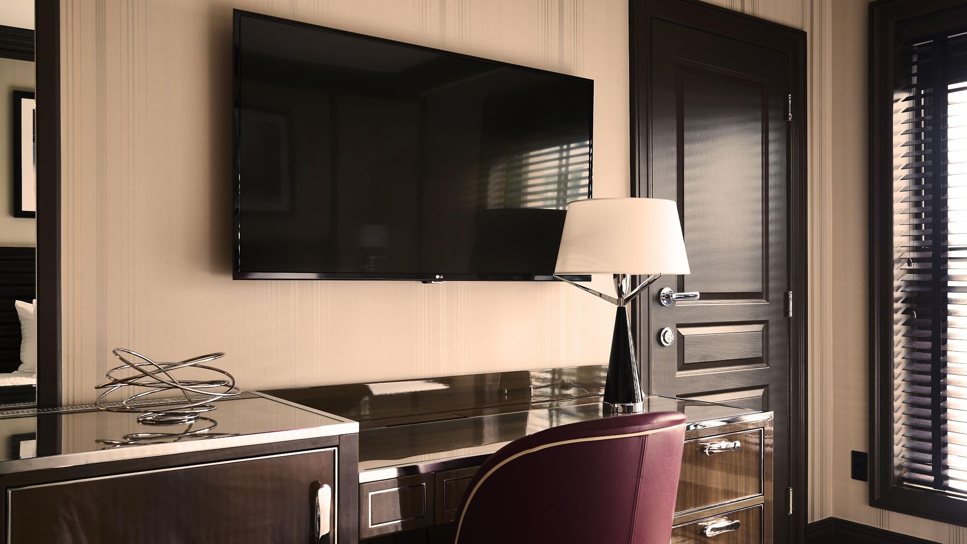 Hotel The Iroquois Times Square, A Small Luxury Hotel New York