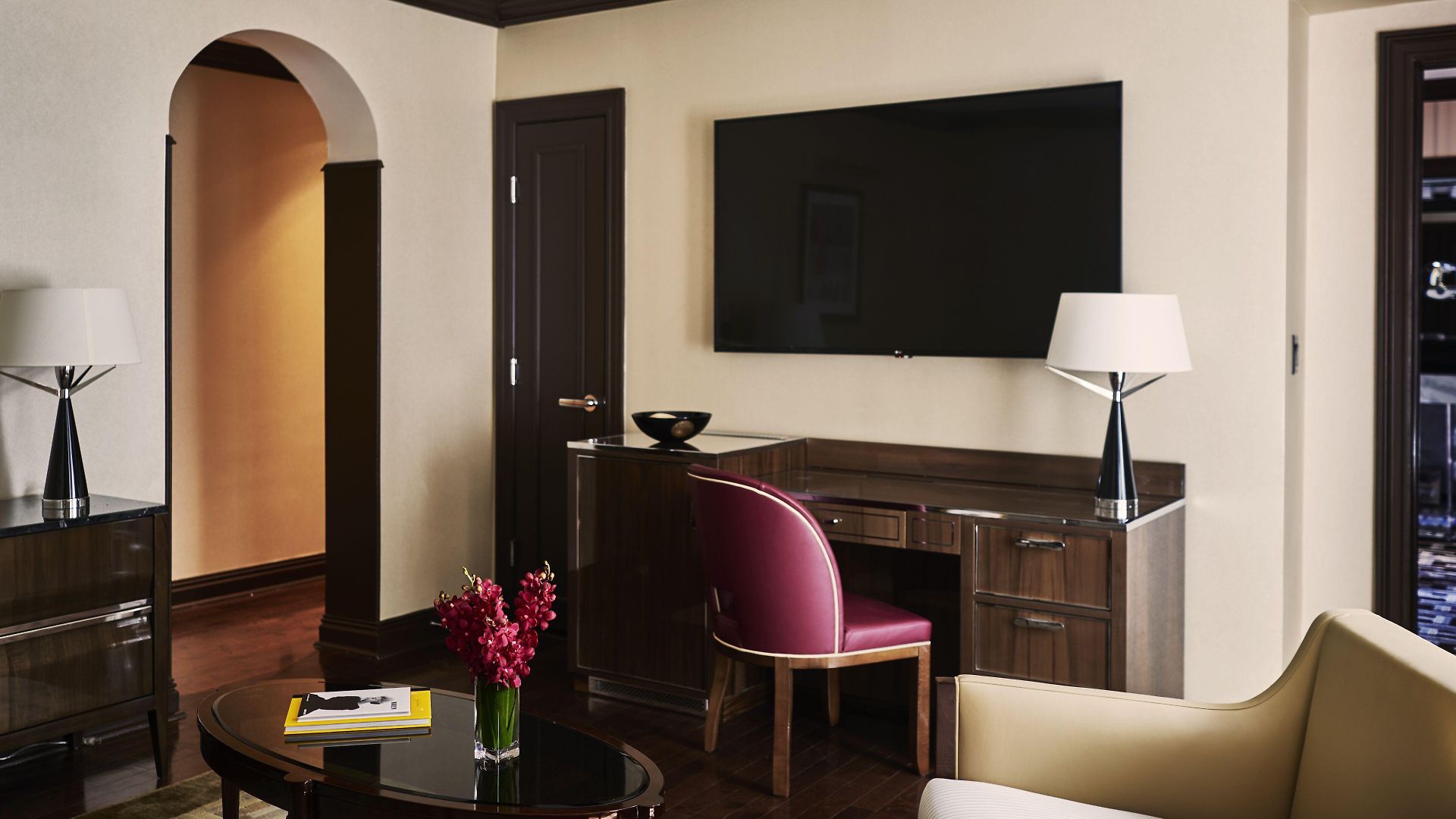 The Iroquois Times Square, A Small Luxury Hotel Hotel New York