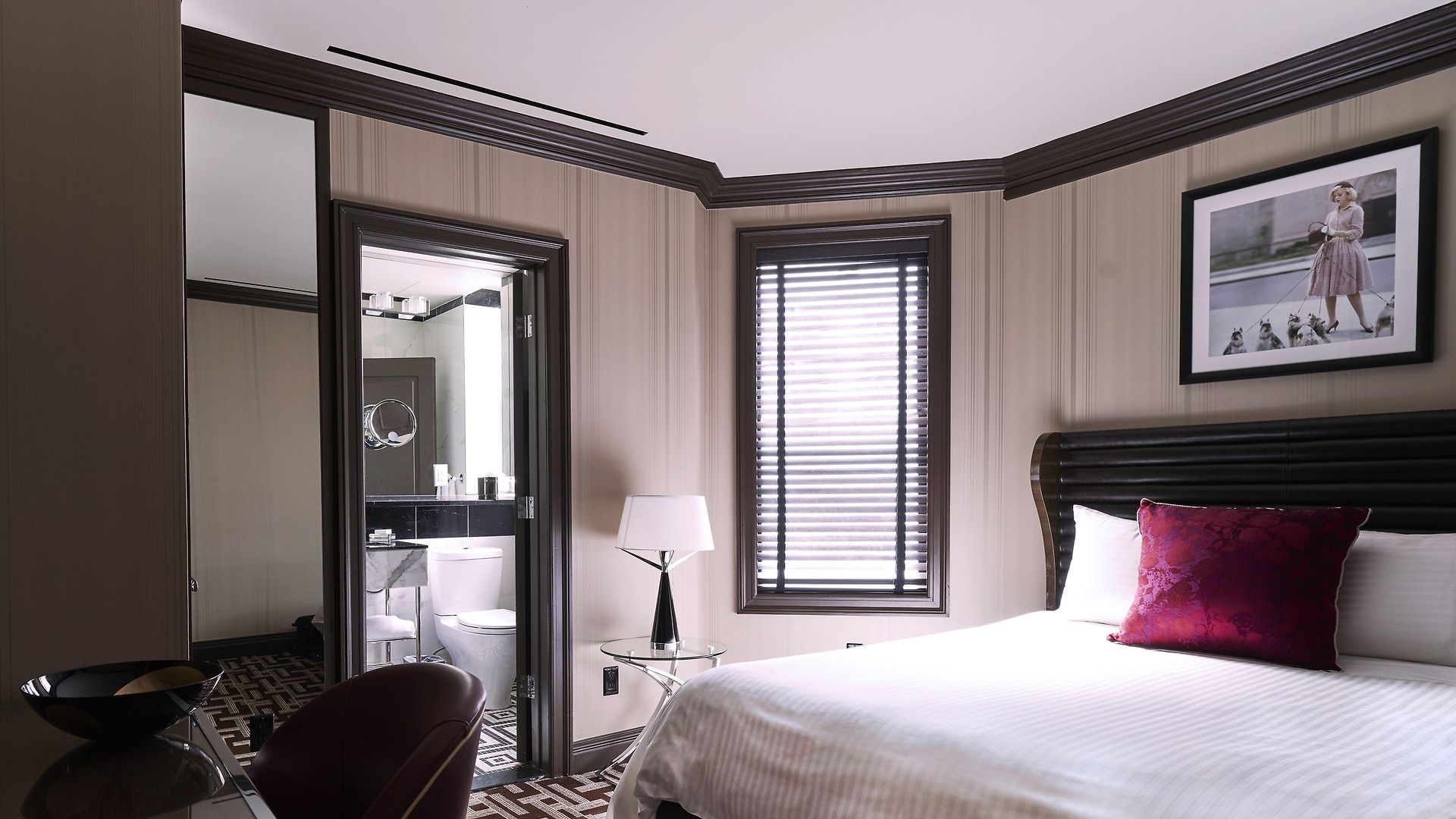 The Iroquois Times Square, A Small Luxury Hotel 5*