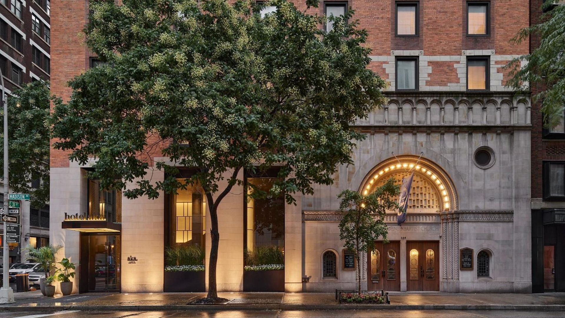 Hotel Aka Nomad