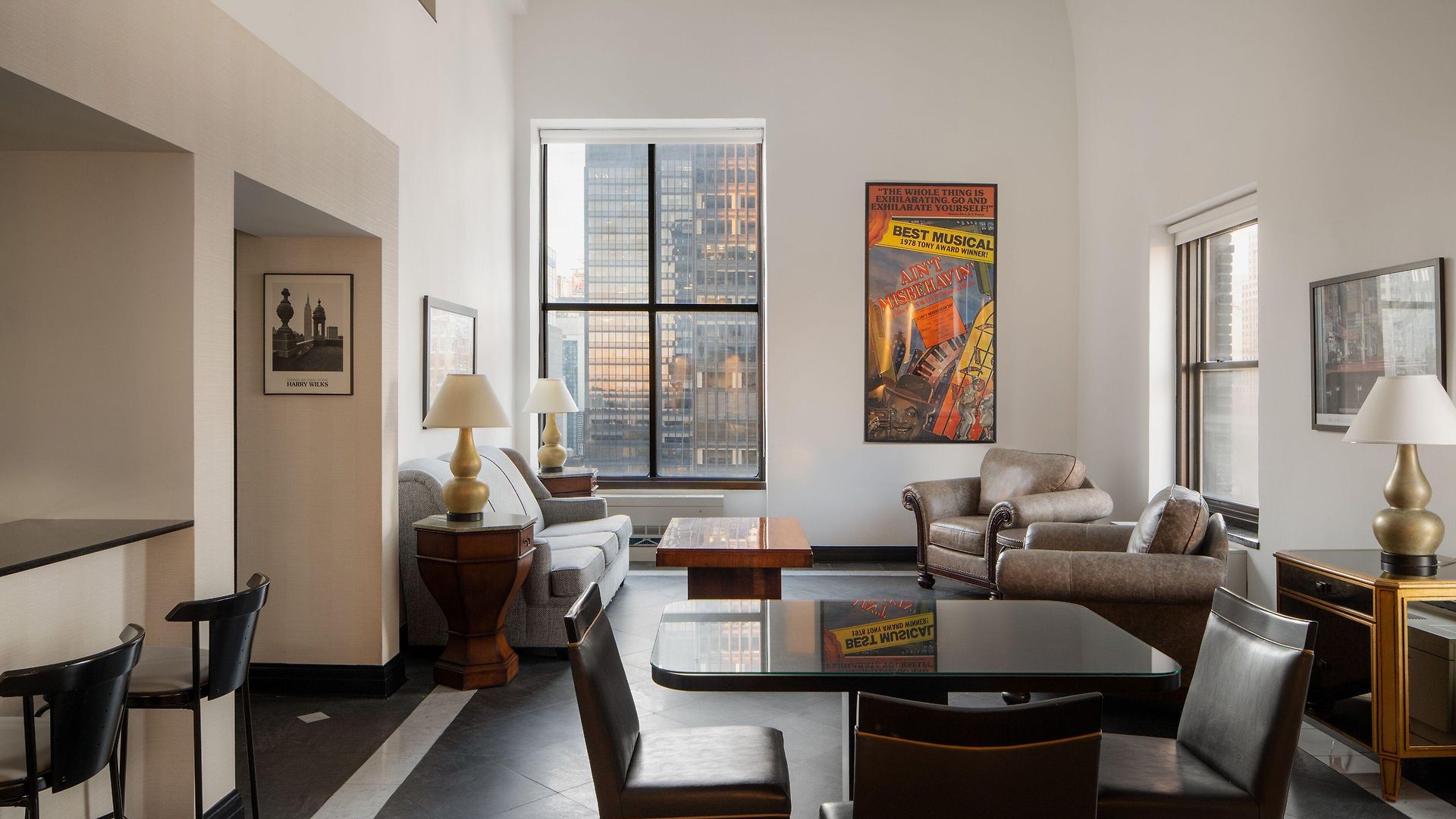 The Manhattan Club Hotel