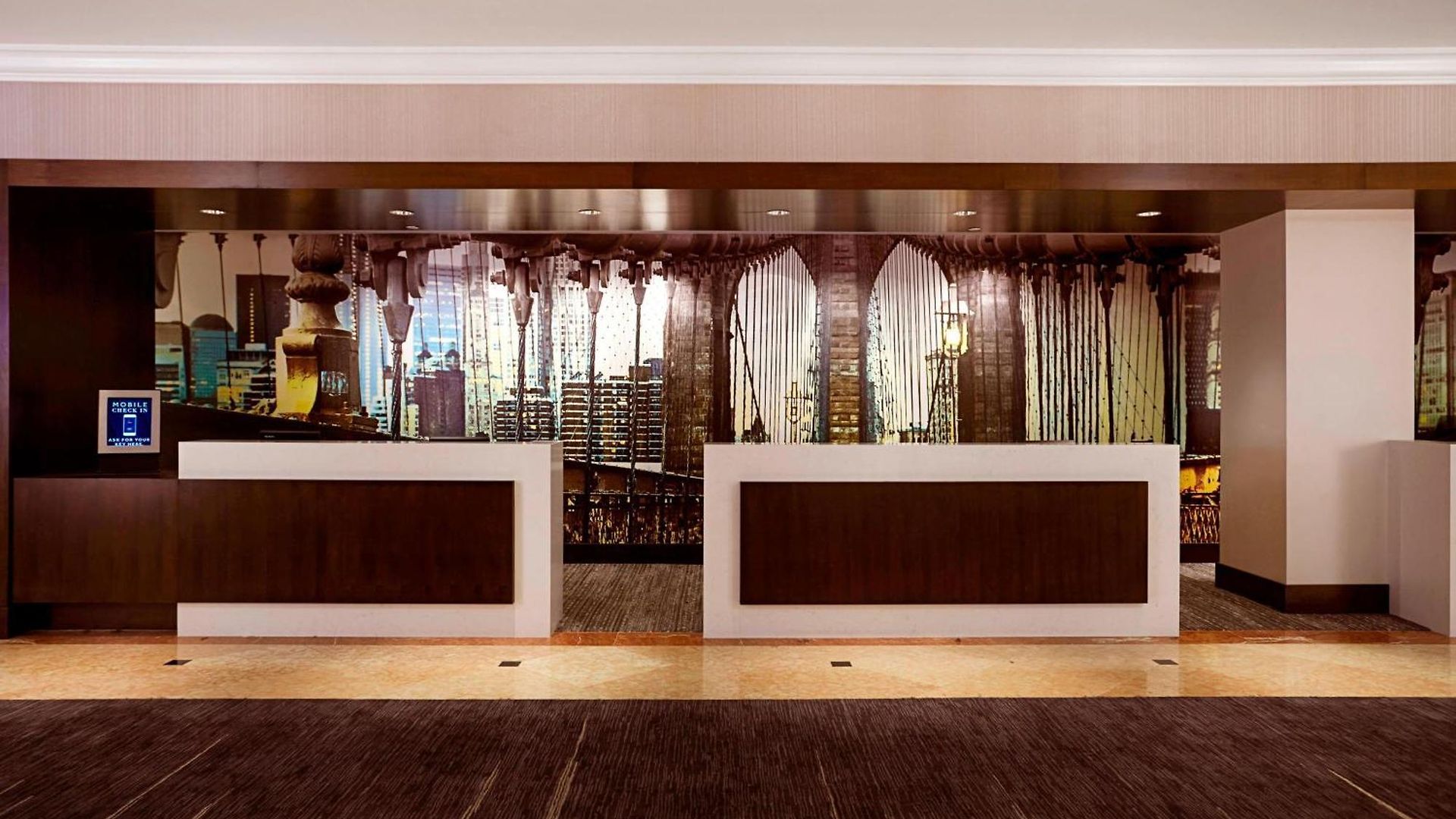 Hotel Marriott At The Brooklyn Bridge 4*