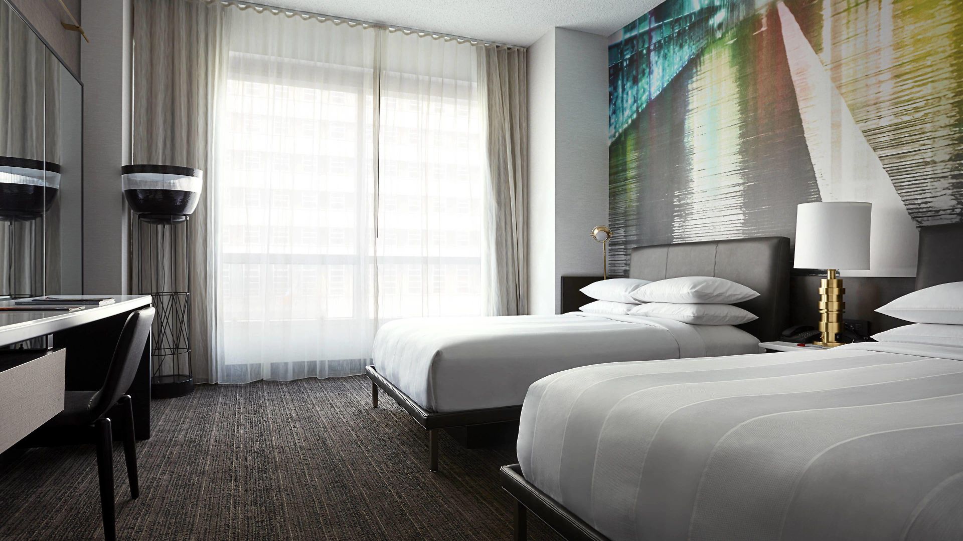 Hotel Marriott At The Brooklyn Bridge 4*