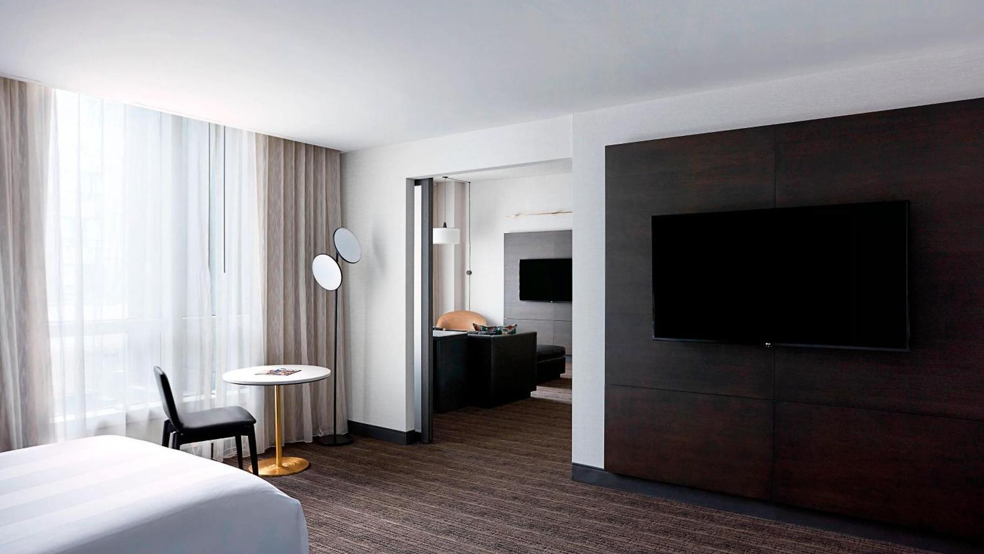 Hotel Marriott At The Brooklyn Bridge New York