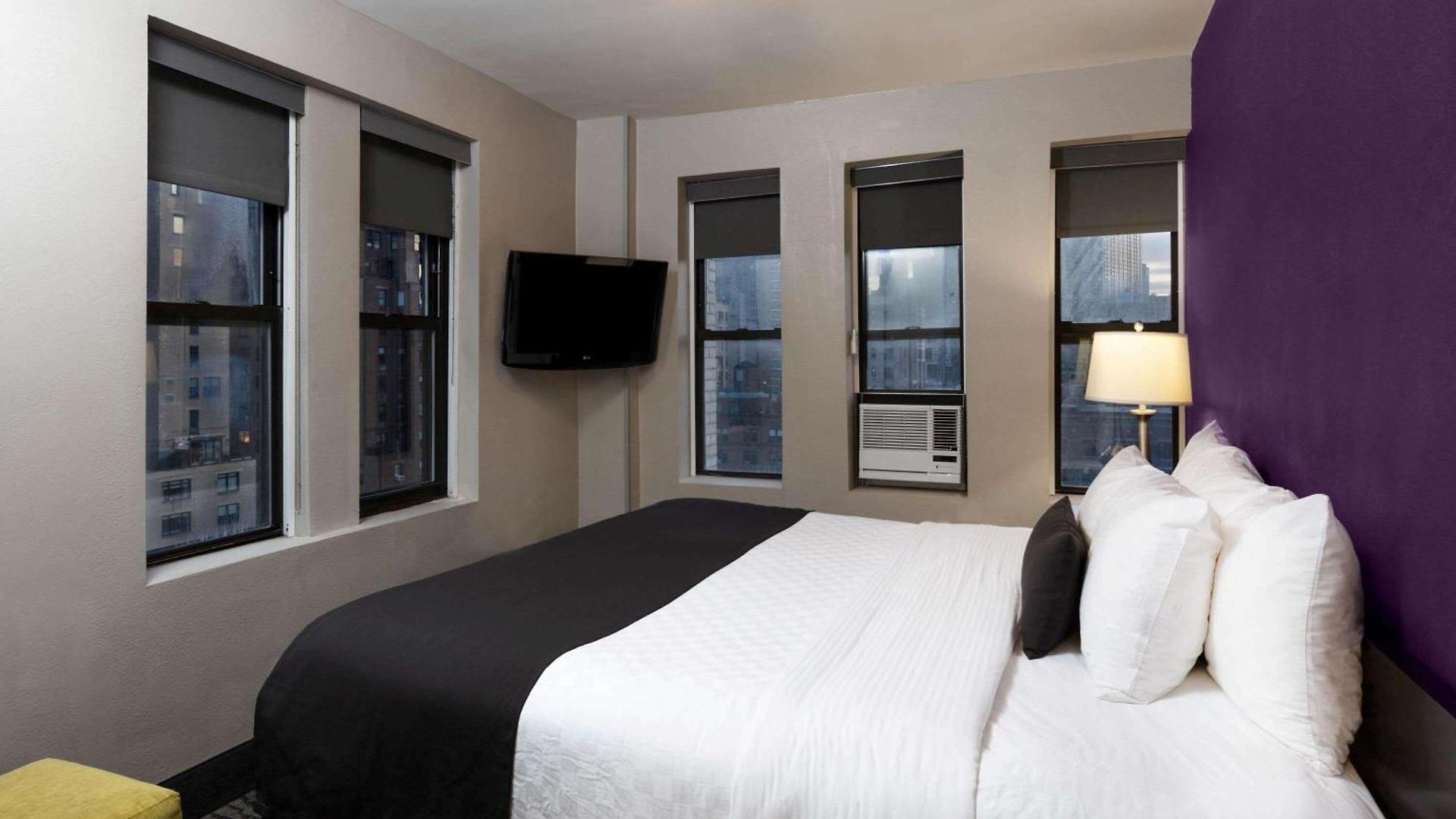 La Quinta By Wyndham Park New York