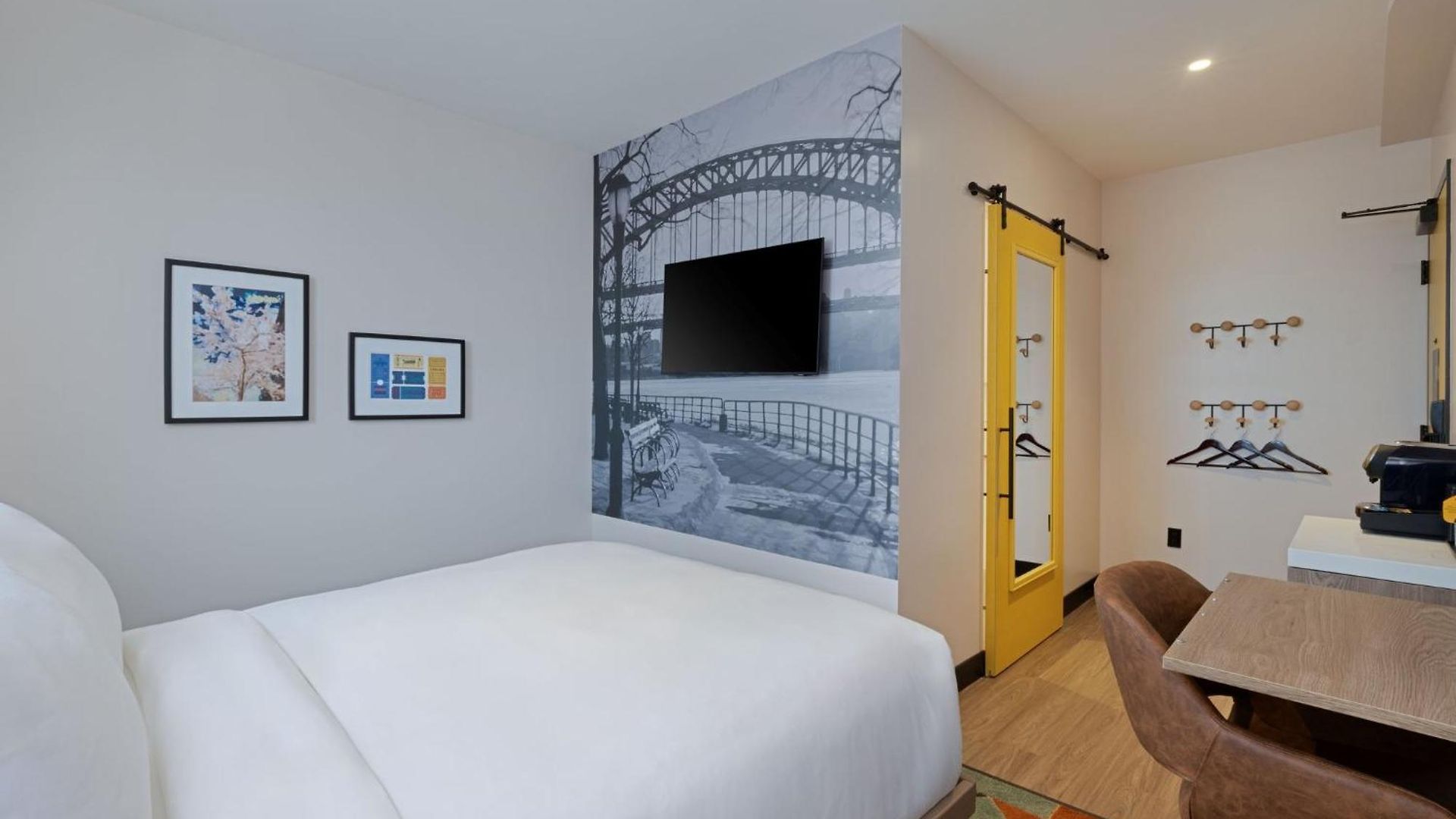 Voco Astoria By Ihg Hotel 3*