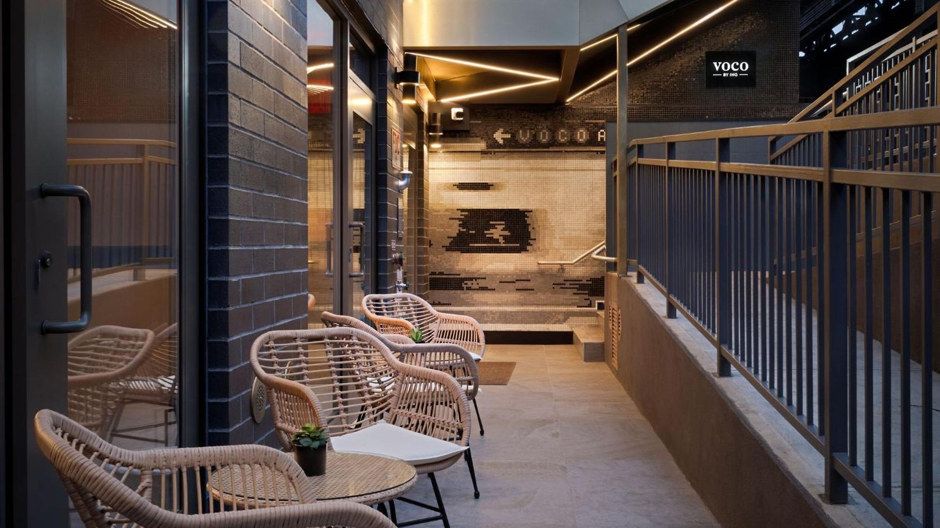 Hotel Voco Astoria By Ihg