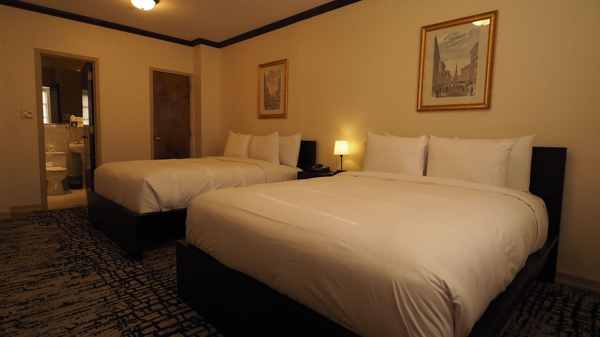 Hotel Night Broadway New York