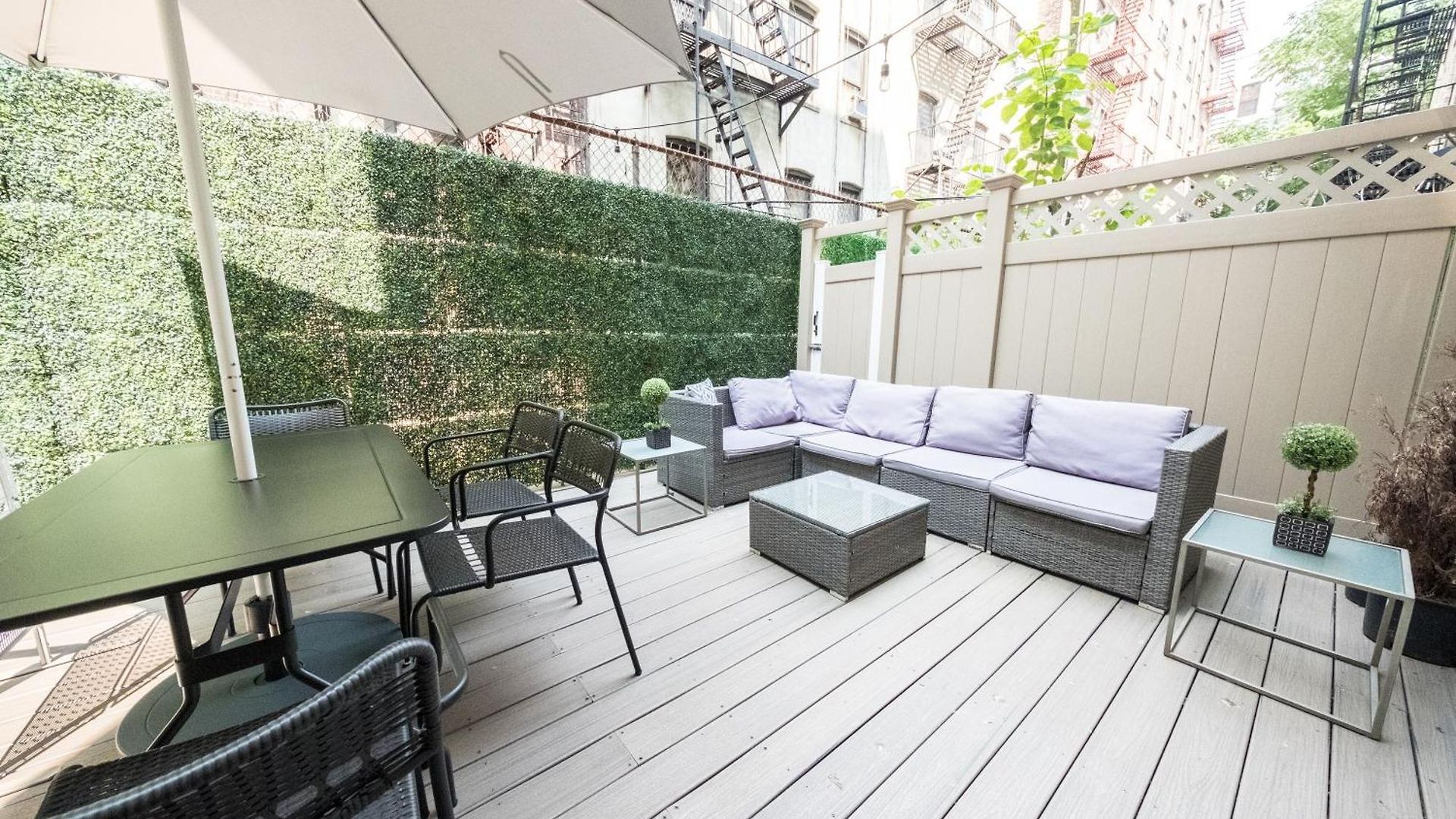 Spacious 4br 2ba With Private Outdoor Space Uws Apartment New York